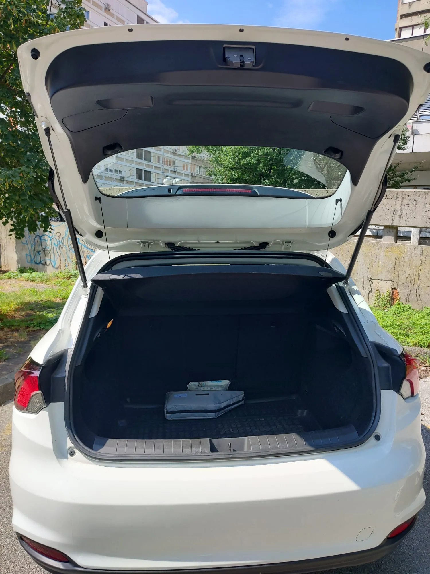 fiat tipo hibrid 1.5 - slika 5