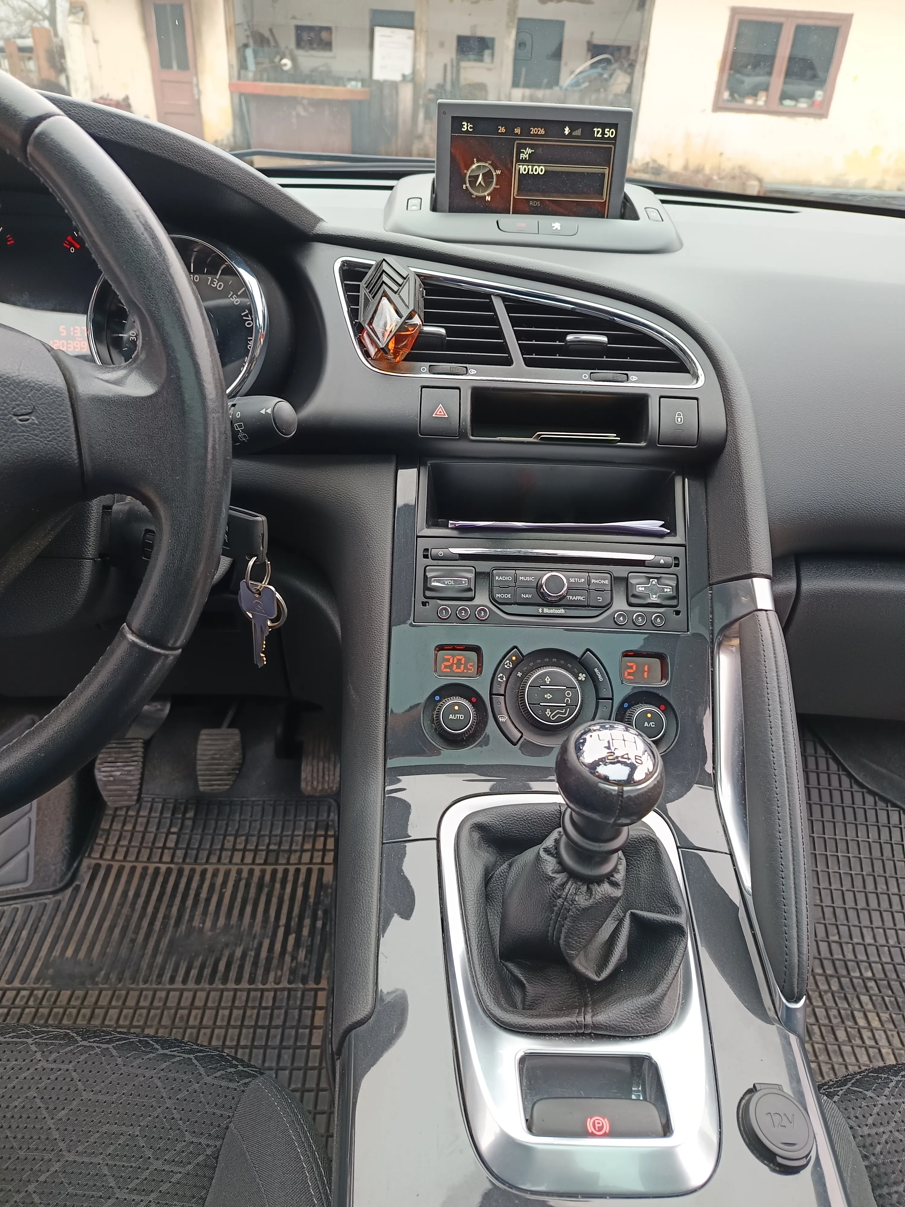 peugeot 3008 1,6 bluehdi s&s business line - slika 7