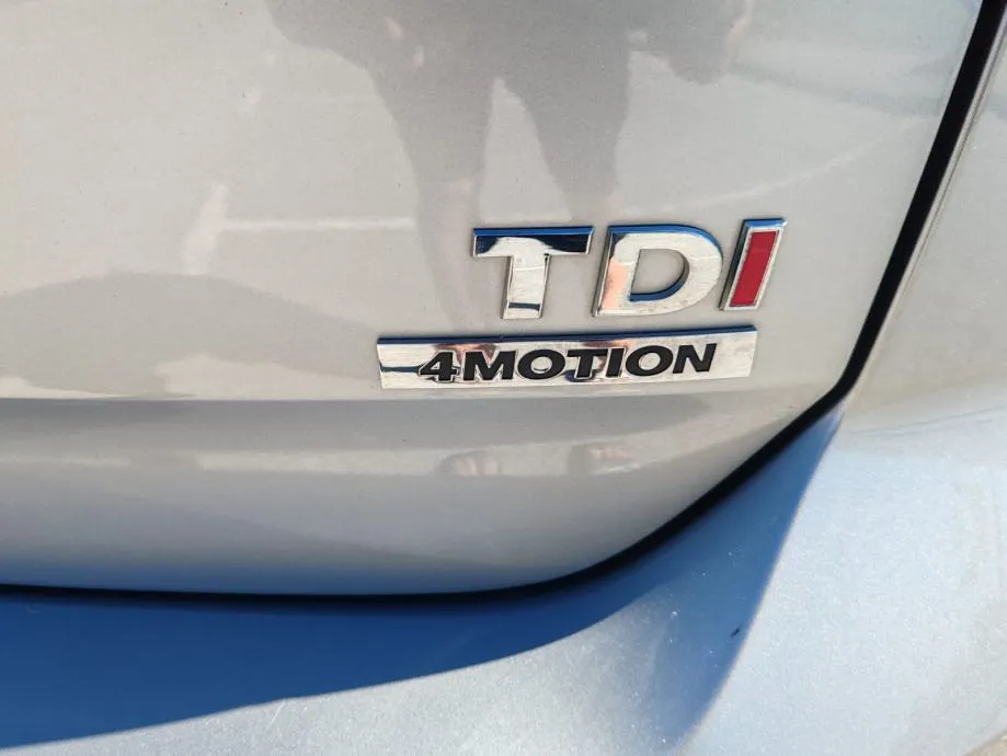 vw golf 7 1,6 tdi 4x4, 2014 g, 186000 km - slika 20