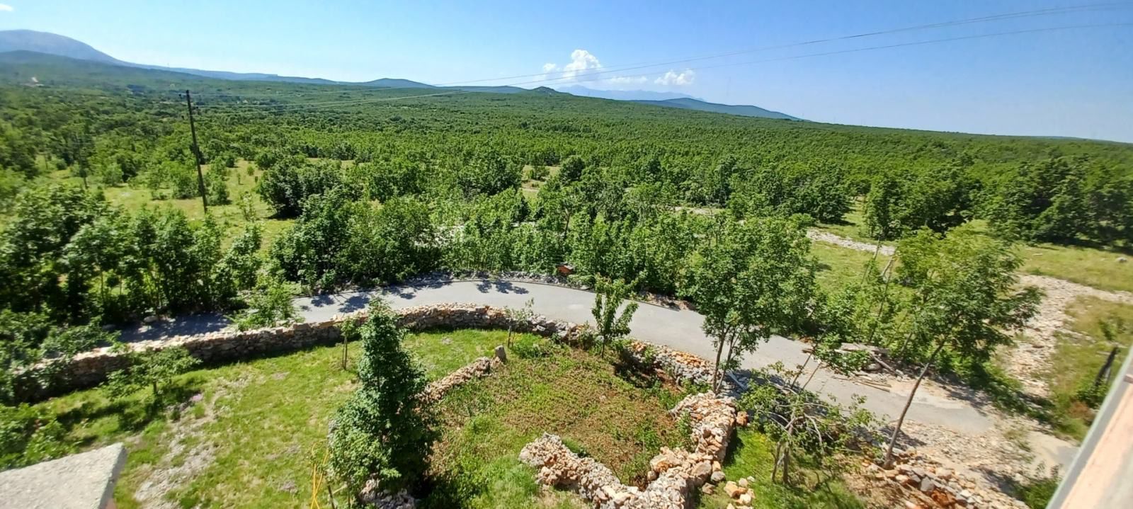 poslovno-stambena zgrada kamensko 768 m2 - slika 20
