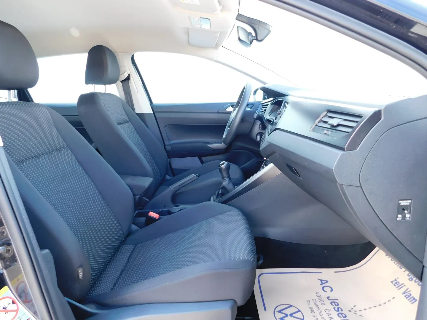 12421 volkswagen polo trendline - slika 10