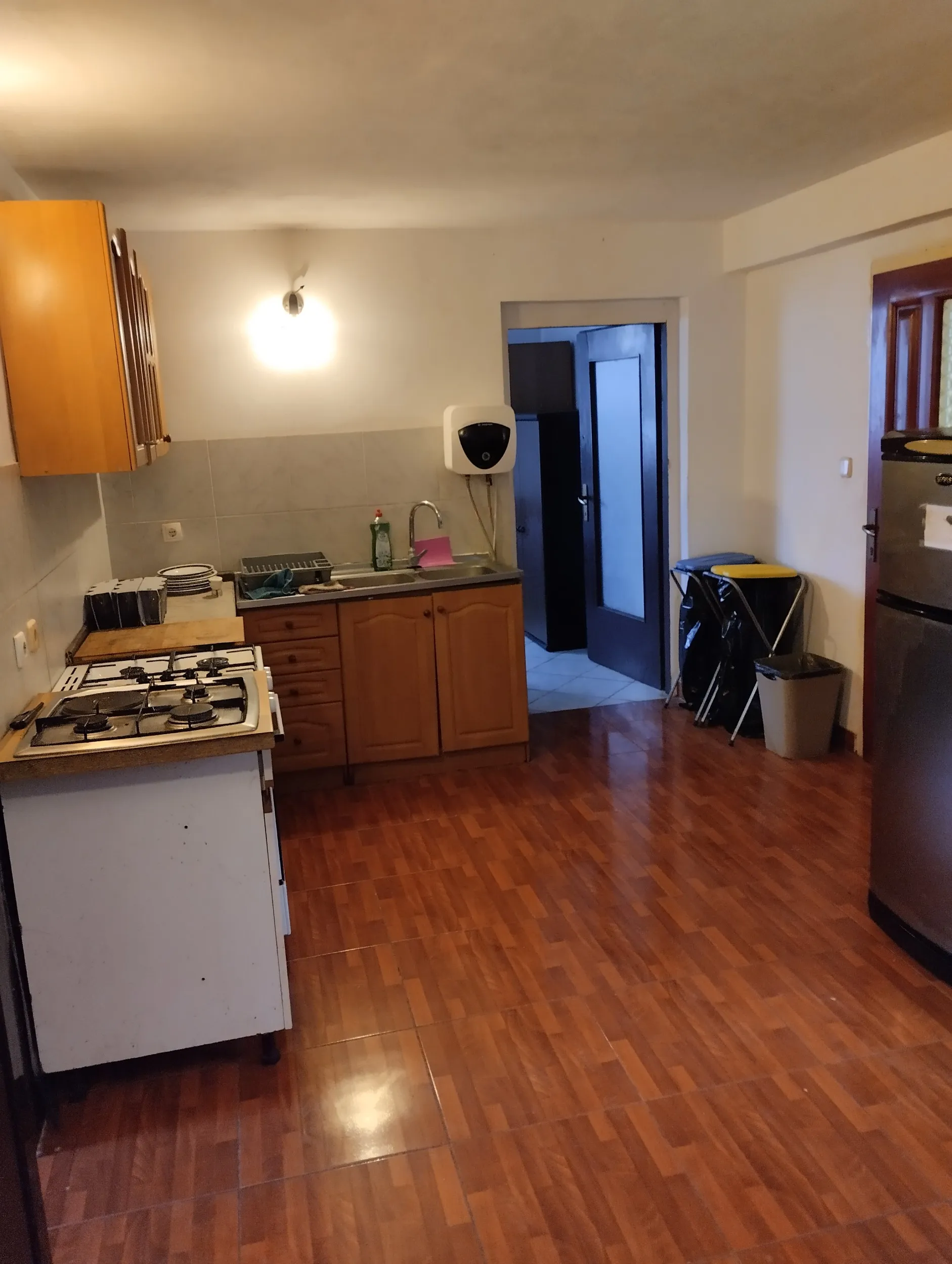 iznajmljujem stan za 9 radnika.loborika,pula.0915740002 - slika 2
