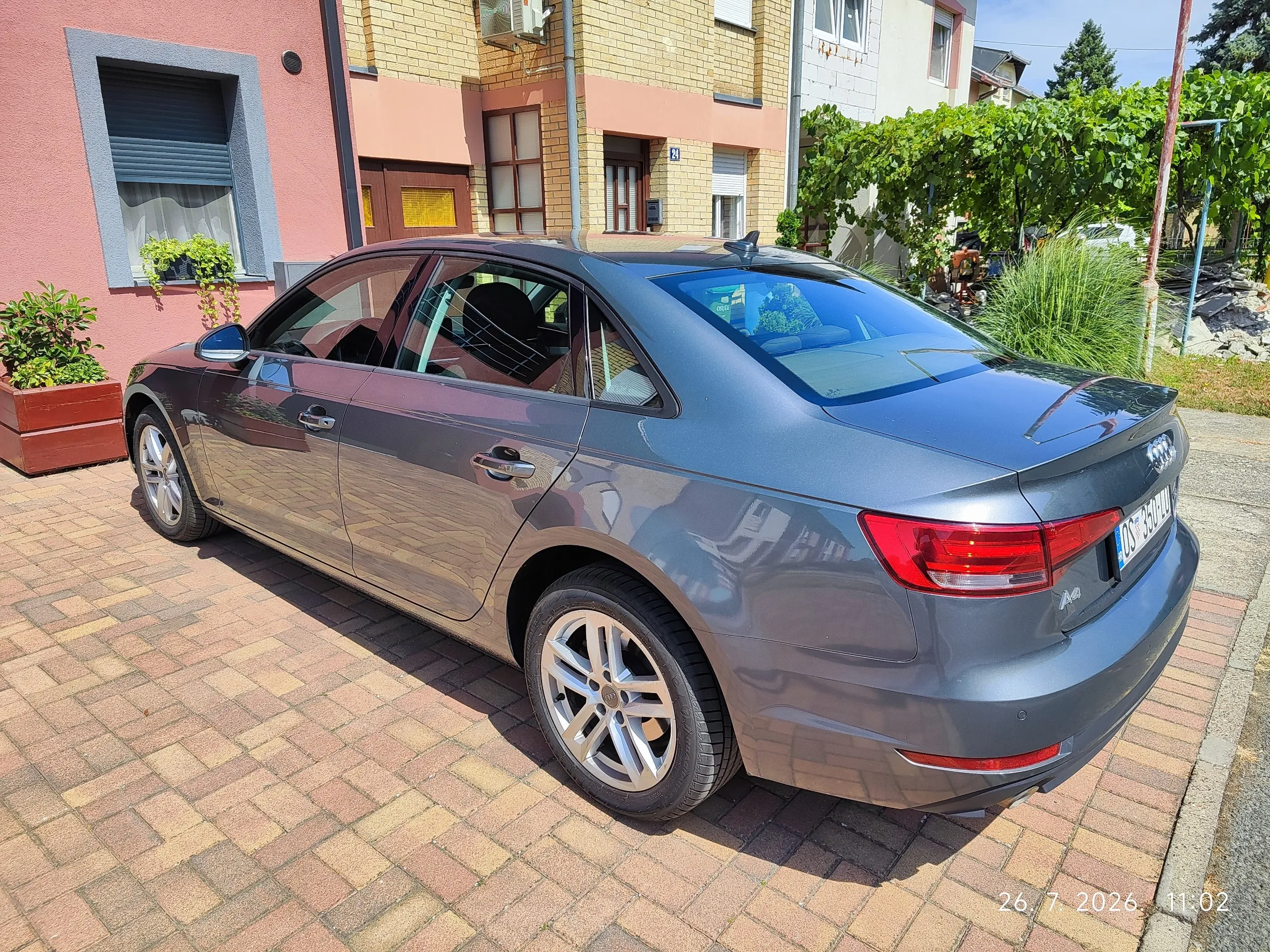 audi a4 b9, 2016g, diesel, 150 ks - slika 5