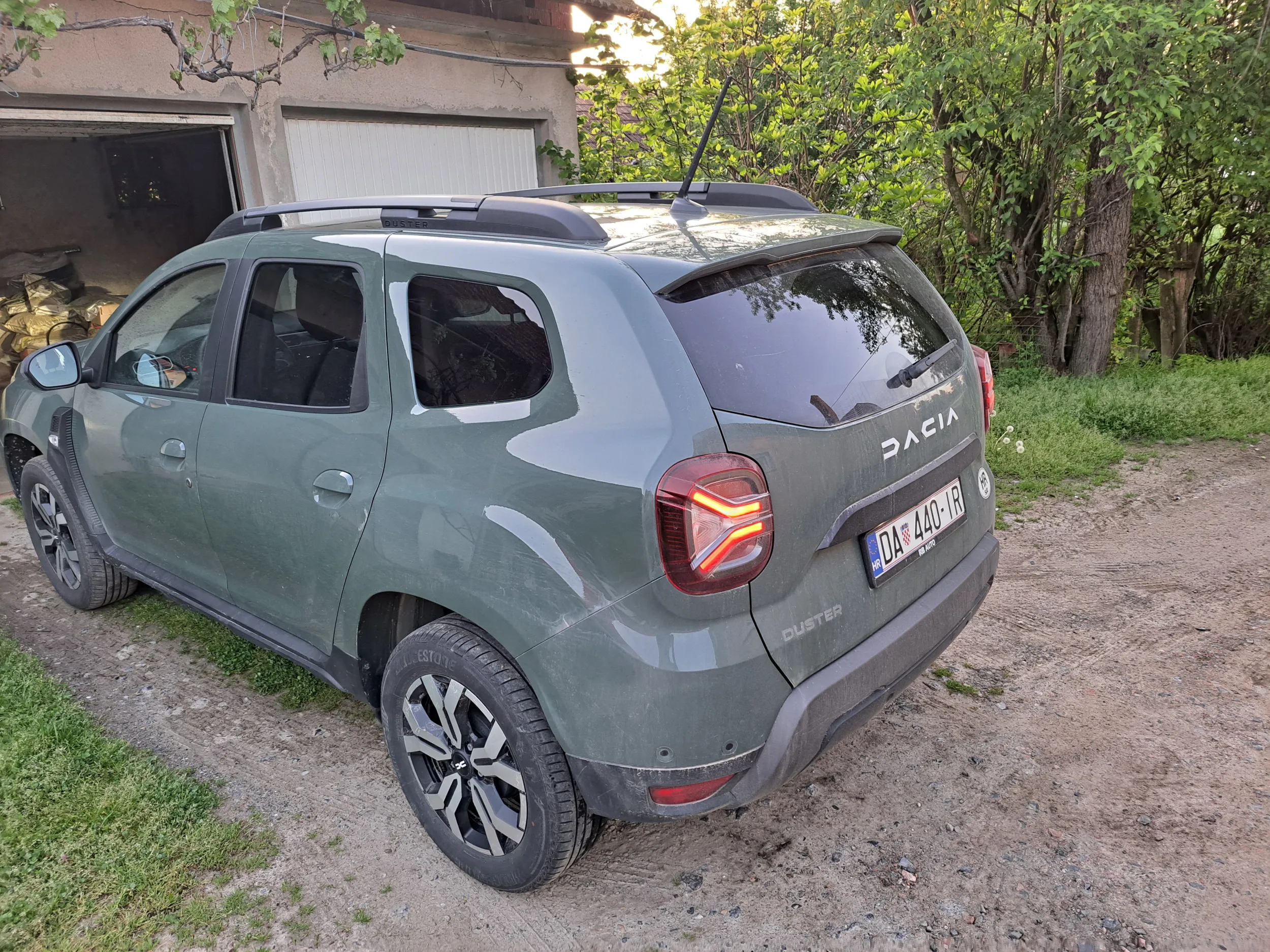 dacia duster mažen i pažen - slika 8