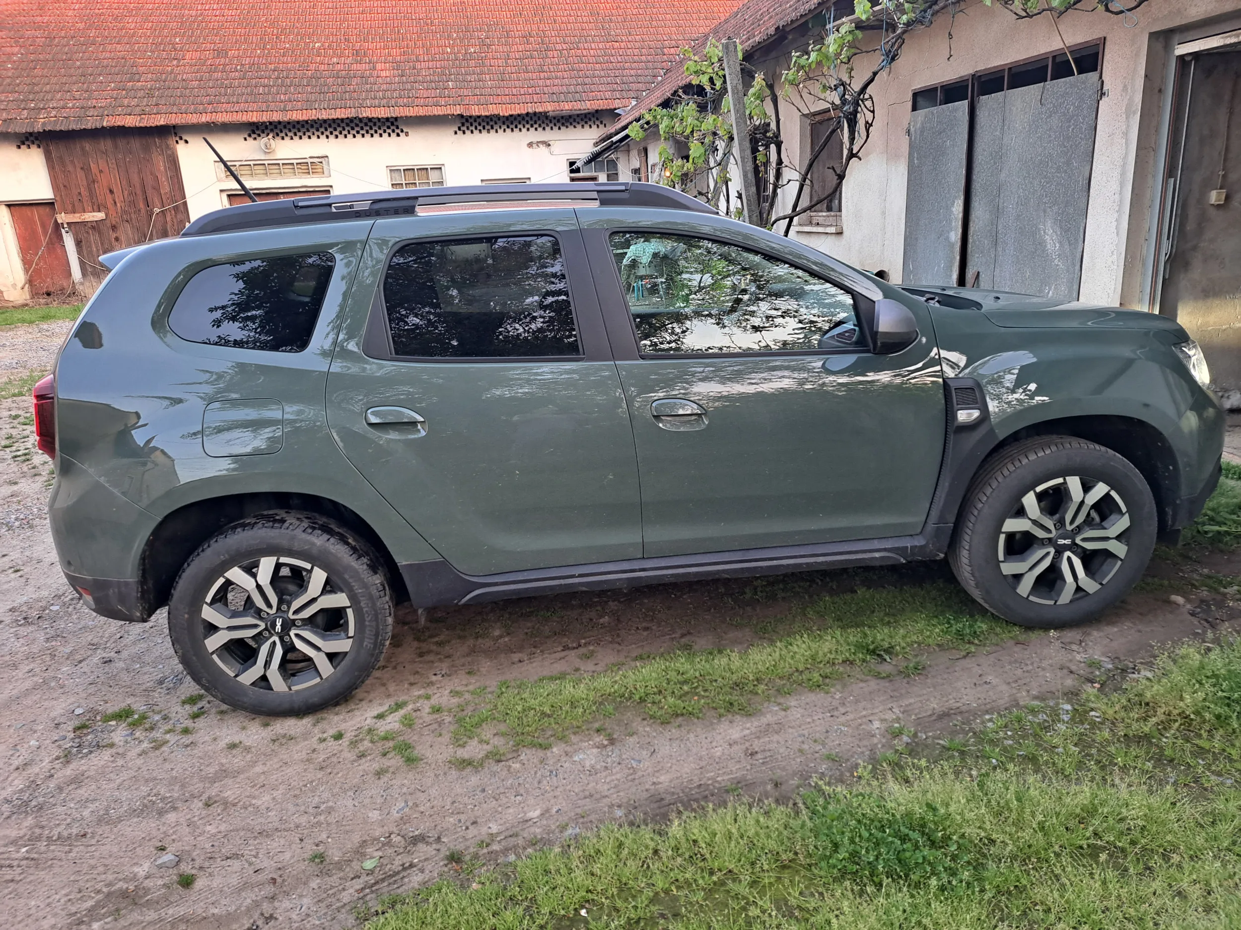 dacia duster mažen i pažen - slika 6