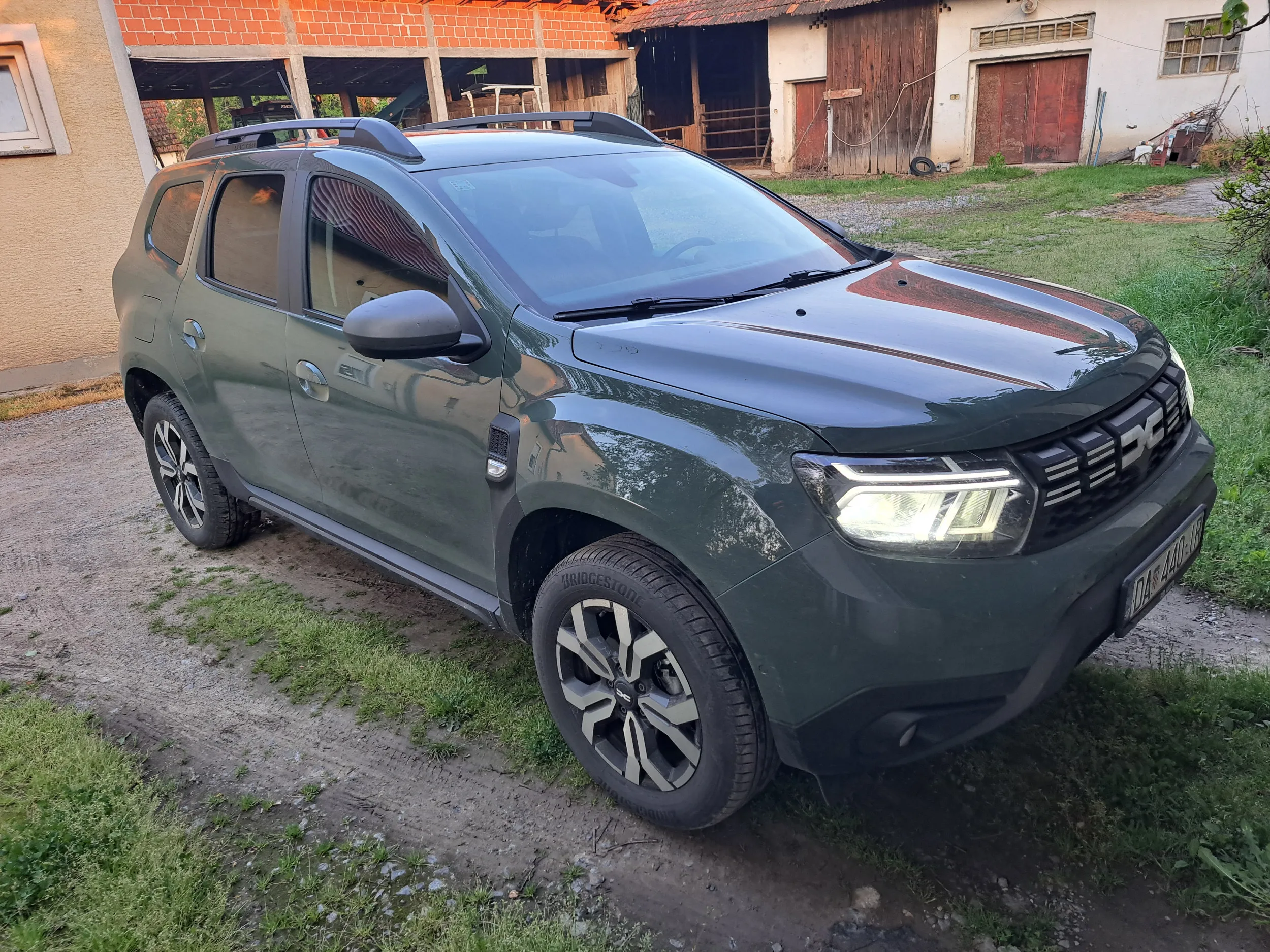 dacia duster mažen i pažen - slika 7
