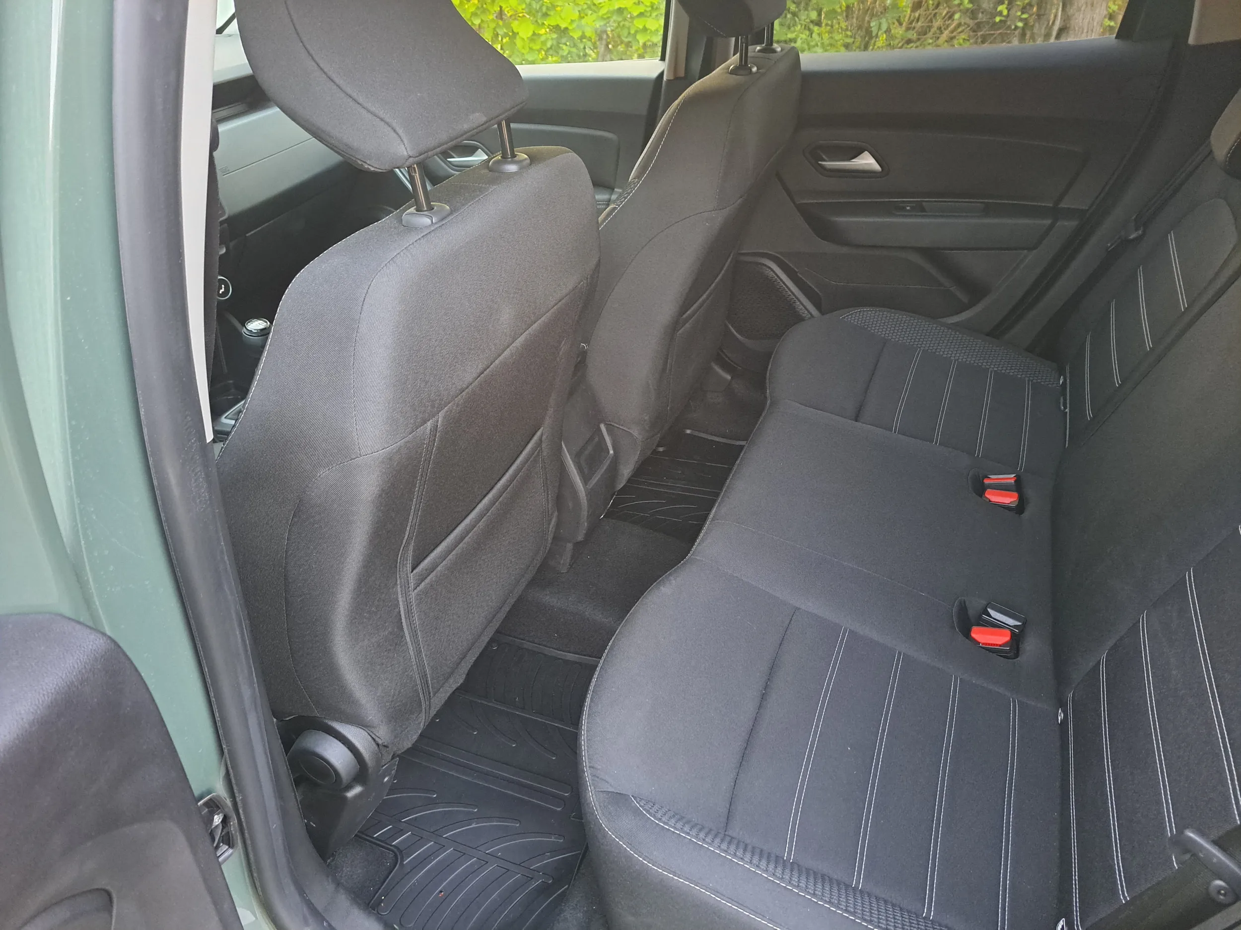 dacia duster mažen i pažen - slika 5