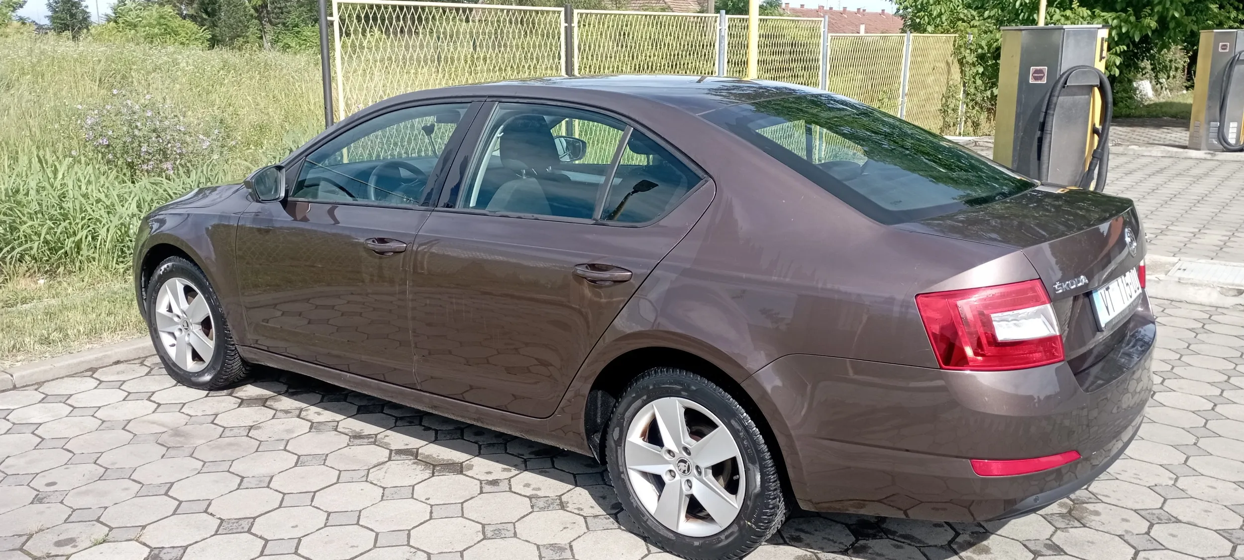 škoda octavia 1.6tdi - slika 2