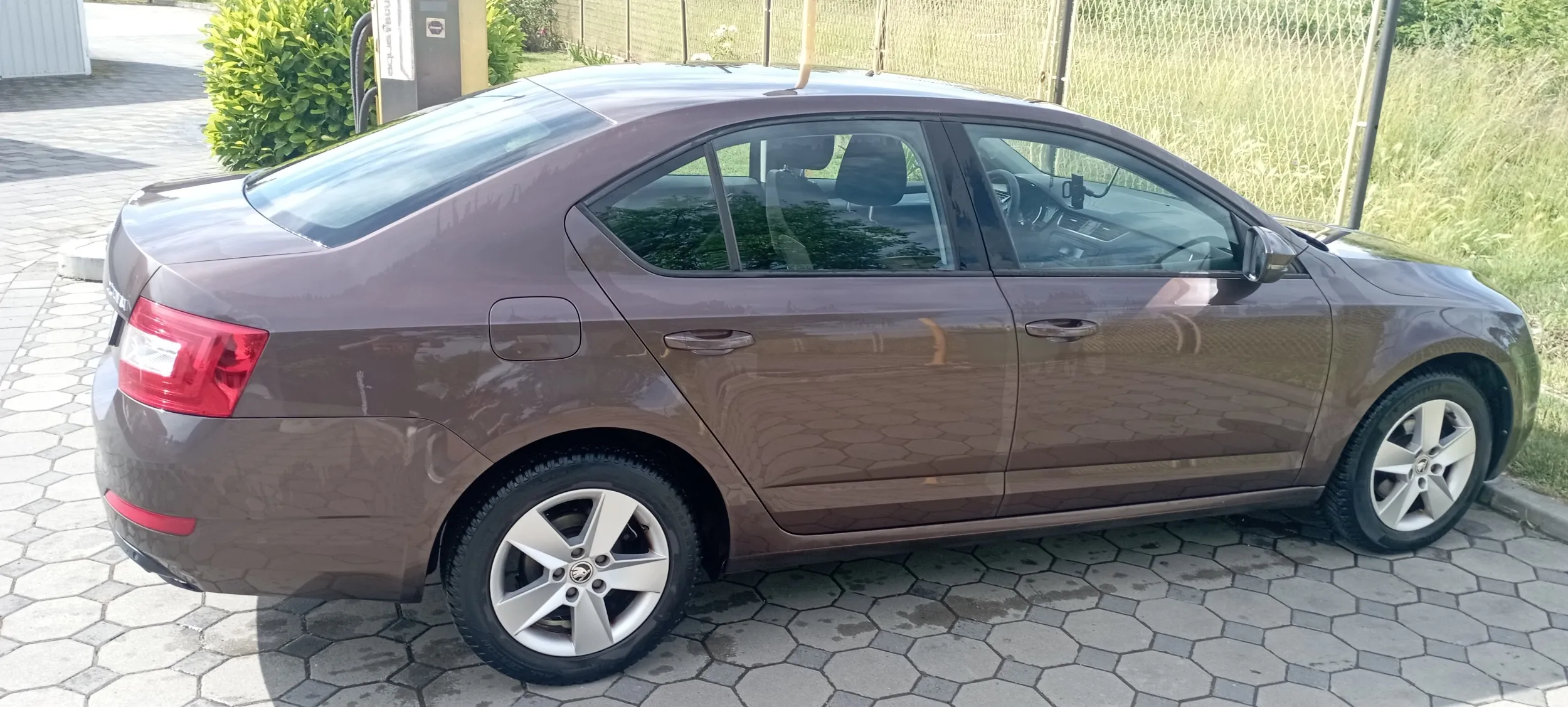 škoda octavia 1.6tdi - slika 6