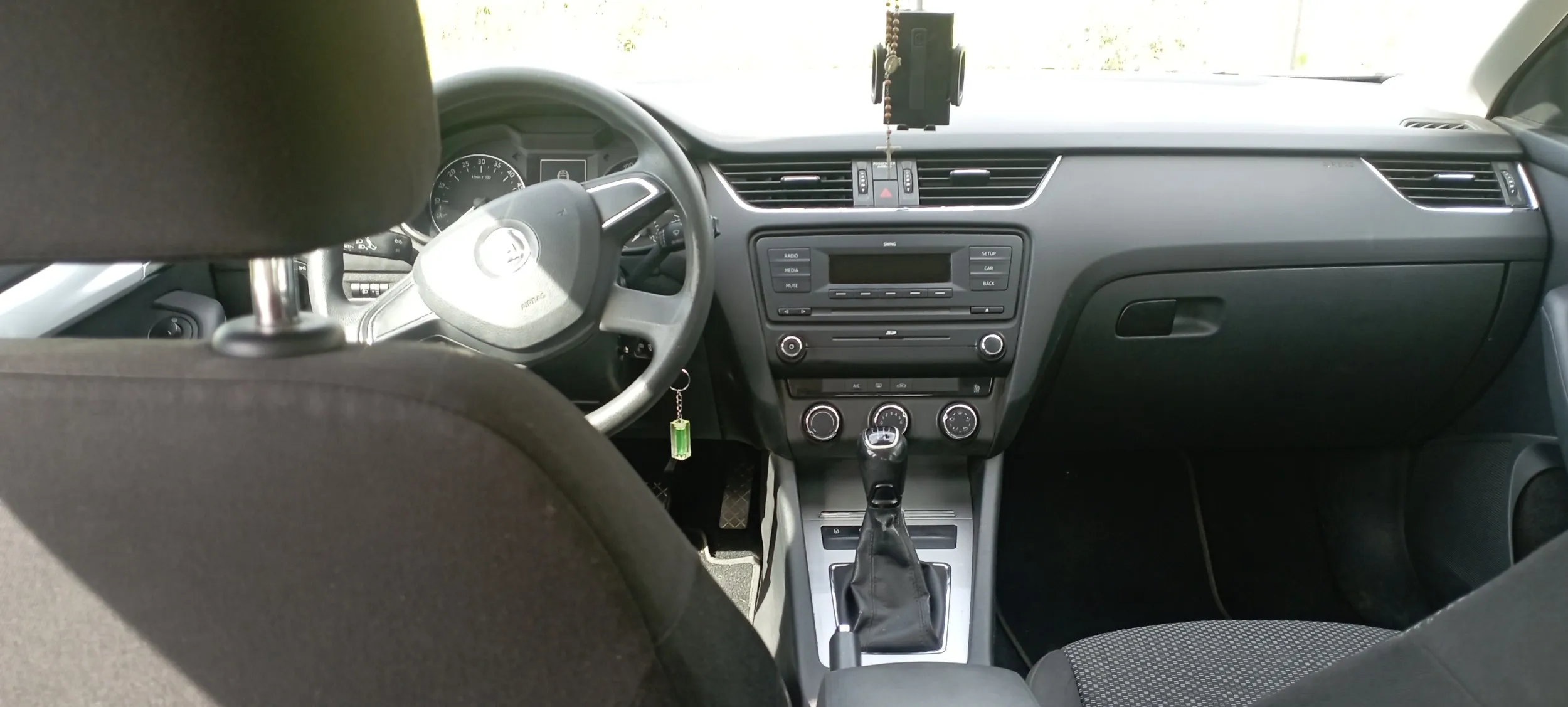 škoda octavia 1.6tdi - slika 13