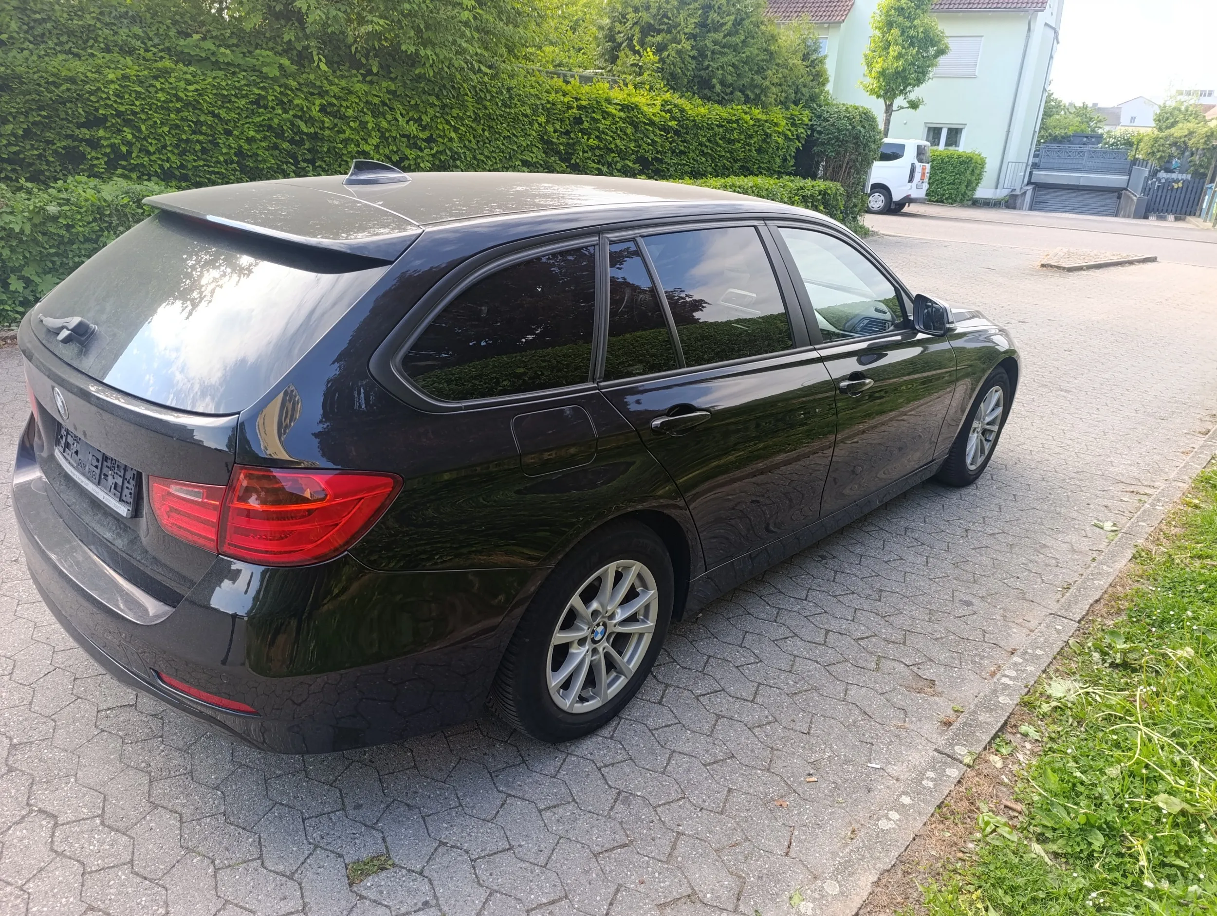 bmw f31 karavan - slika 2