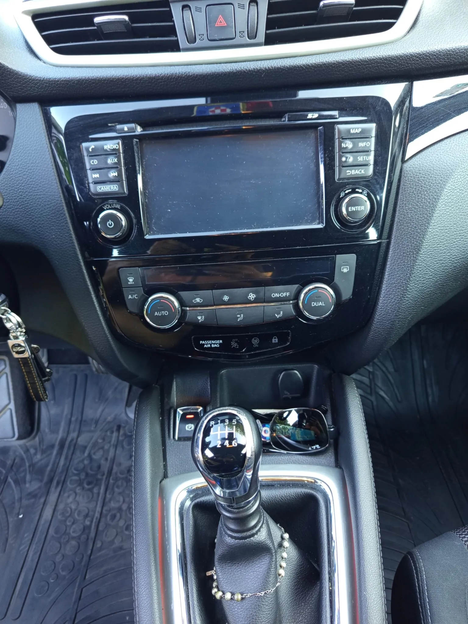 nissan qashqai 1.6dci - slika 14