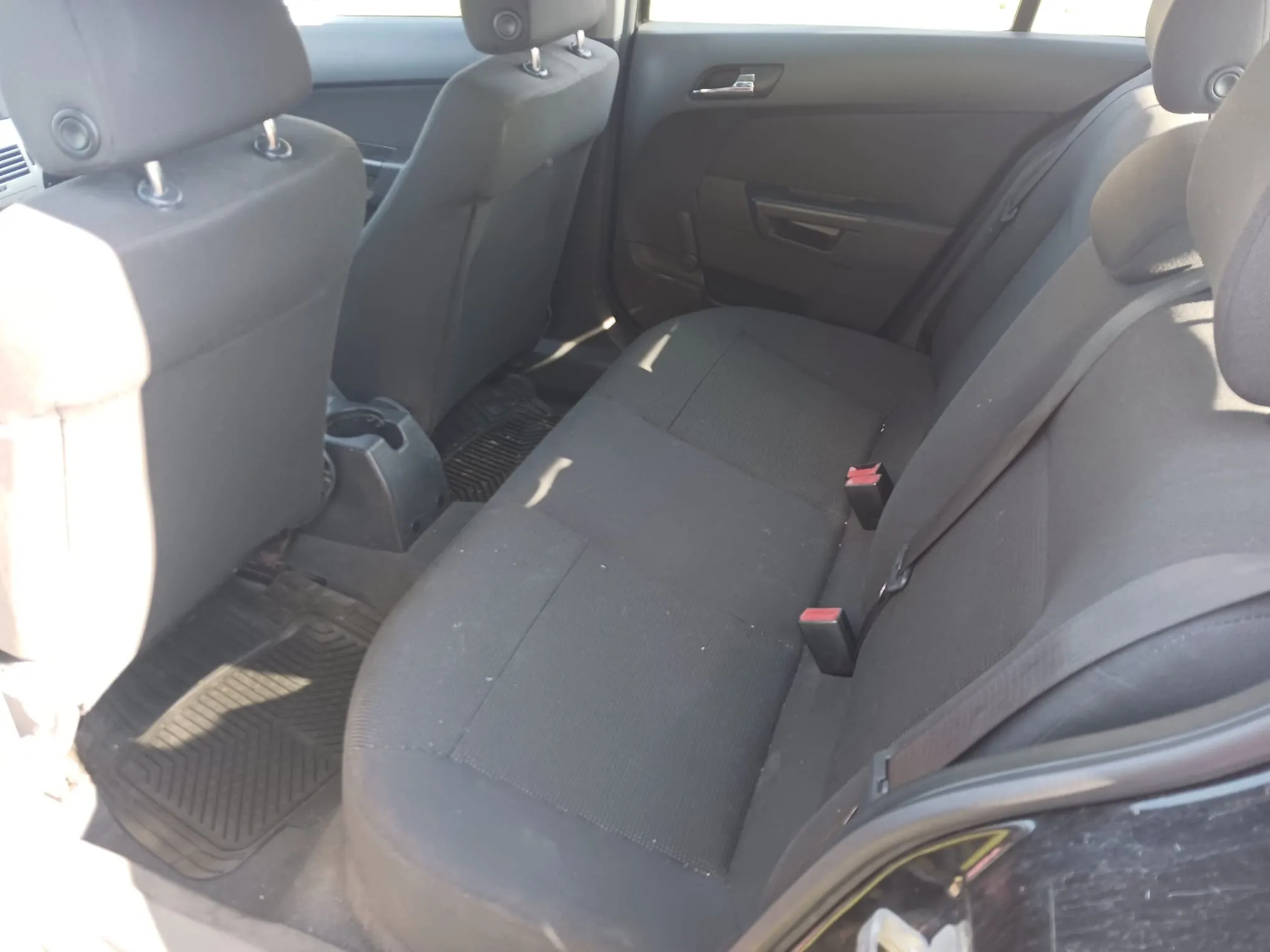 opel astra 1.6i 2009. benzin - slika 8