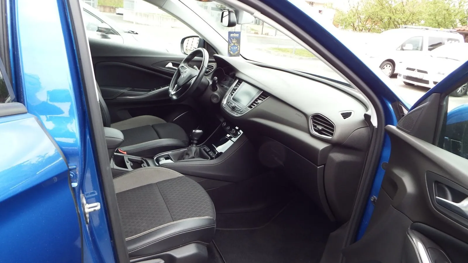 opel grandland 1.5 ctdi 130 ks, full oprema - slika 5