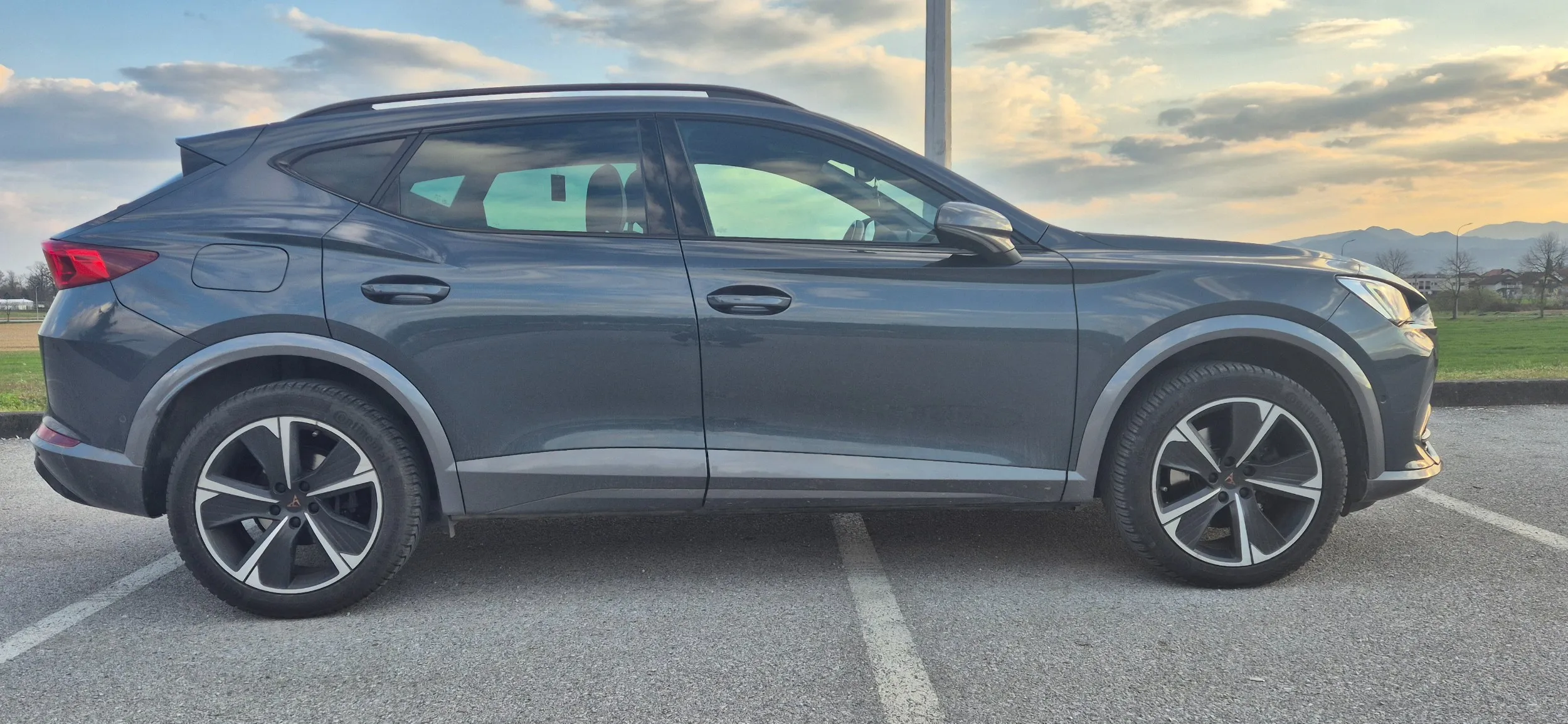 cupra formentor 2.0 tdi 150 ks – 2021. (model 2022.) puni kasko 08/27 - slika 8