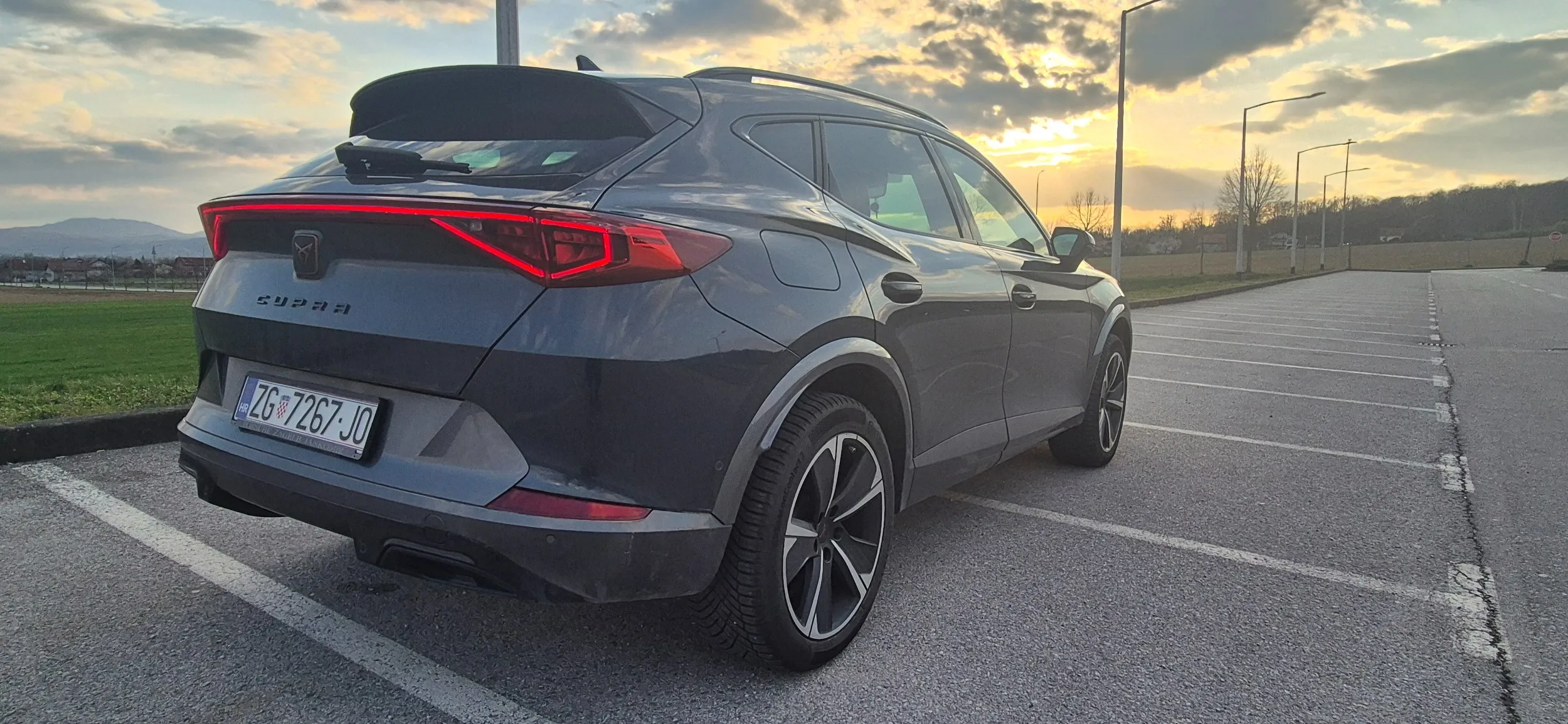 cupra formentor 2.0 tdi 150 ks – 2021. (model 2022.) puni kasko 08/27 - slika 3