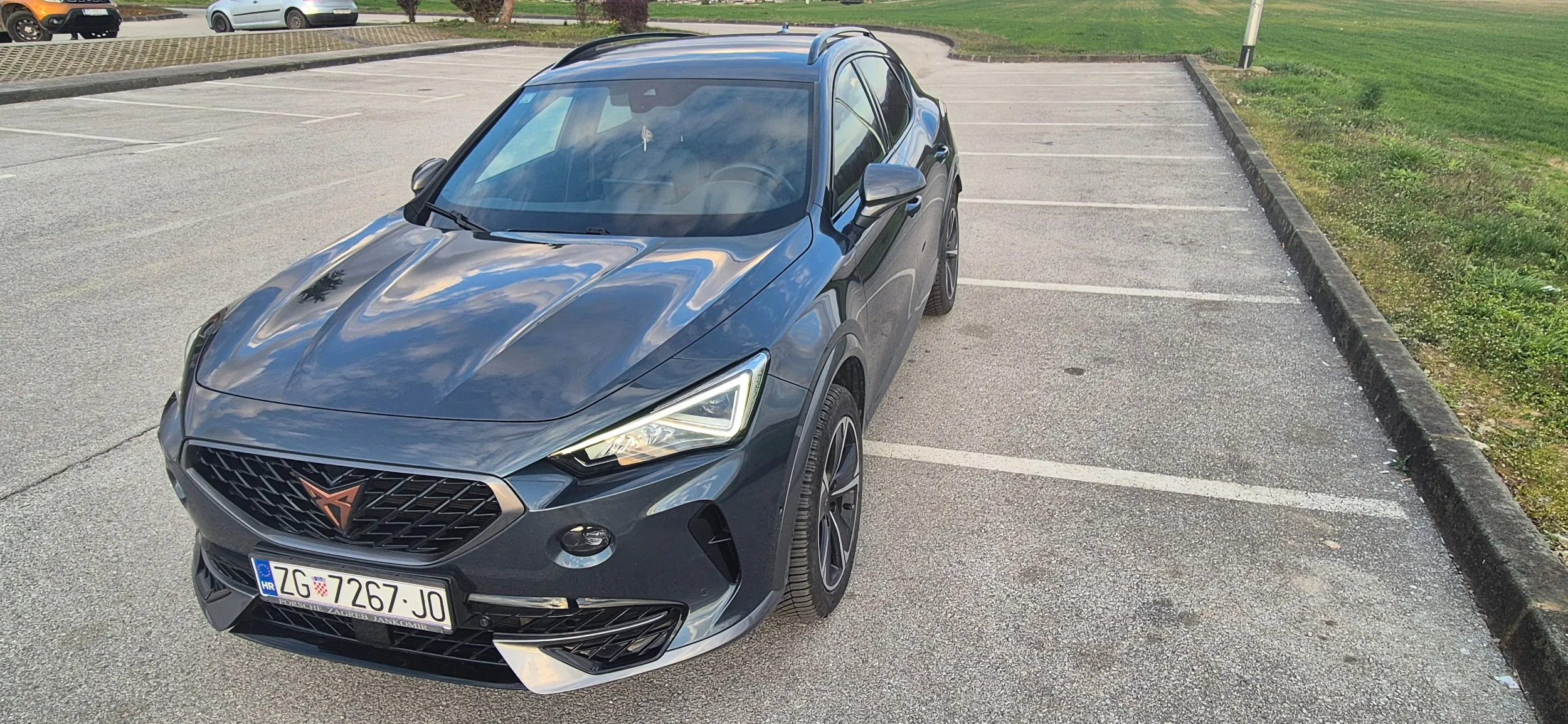 cupra formentor 2.0 tdi 150 ks – 2021. (model 2022.) puni kasko 08/27 - slika 7