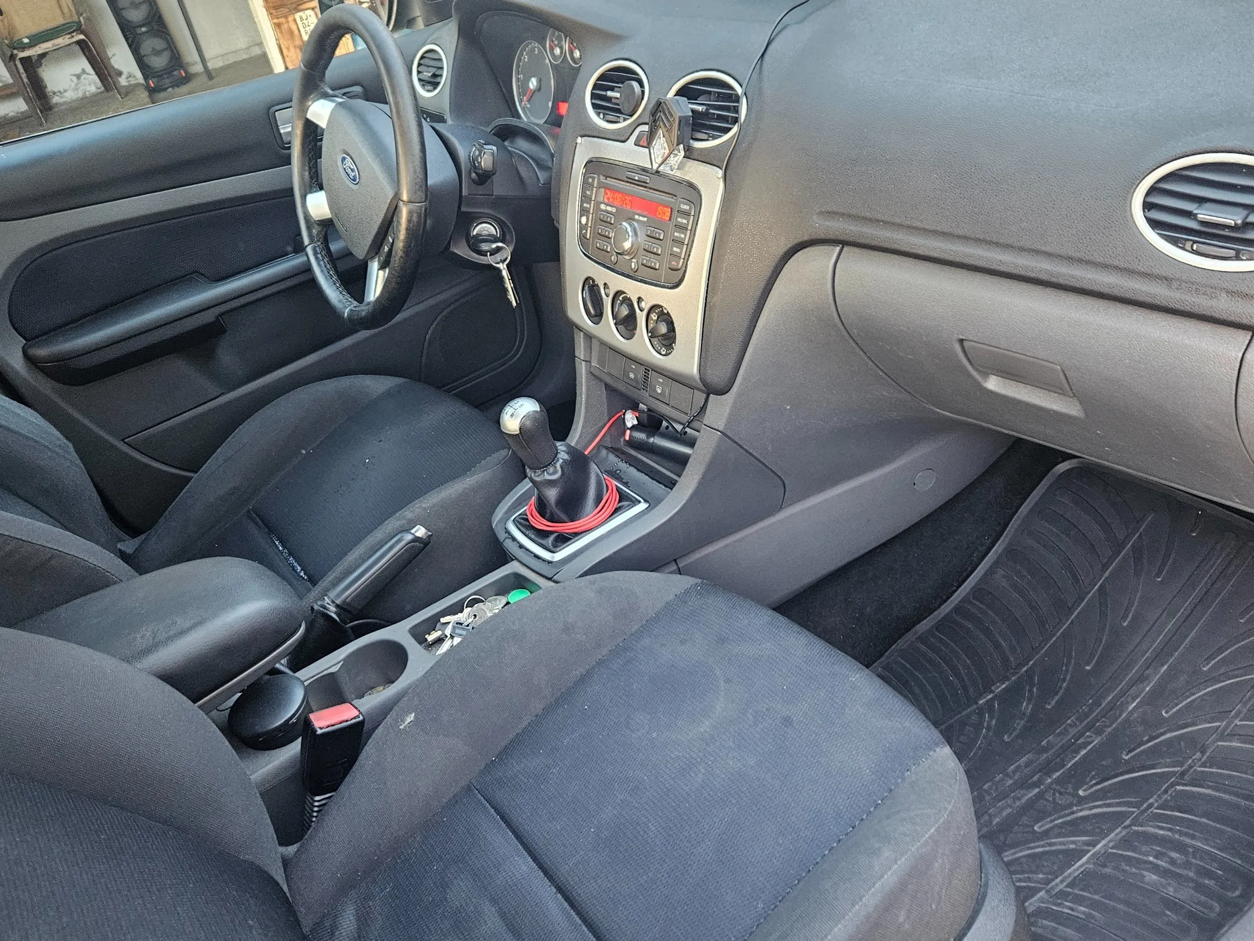 ford focus 1.6 tdci registriran godinu dana - slika 7