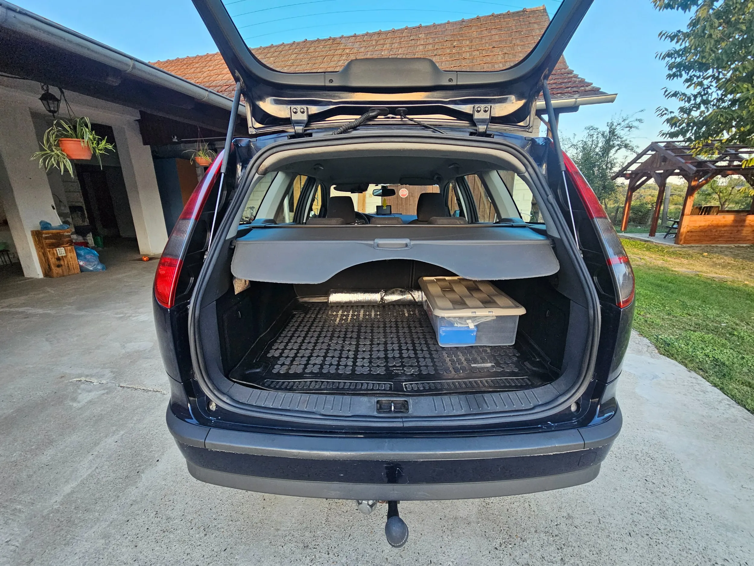 ford focus 1.6 tdci registriran godinu dana - slika 4