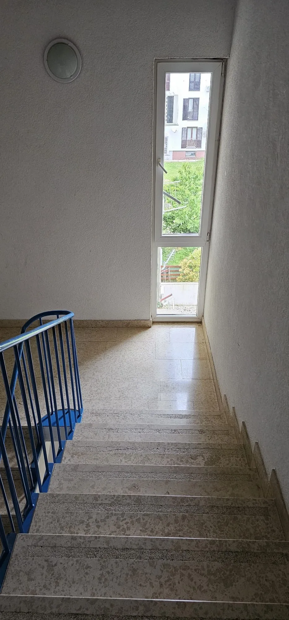 umag, nadomak centara , moela , blizina mora i plaže - slika 3