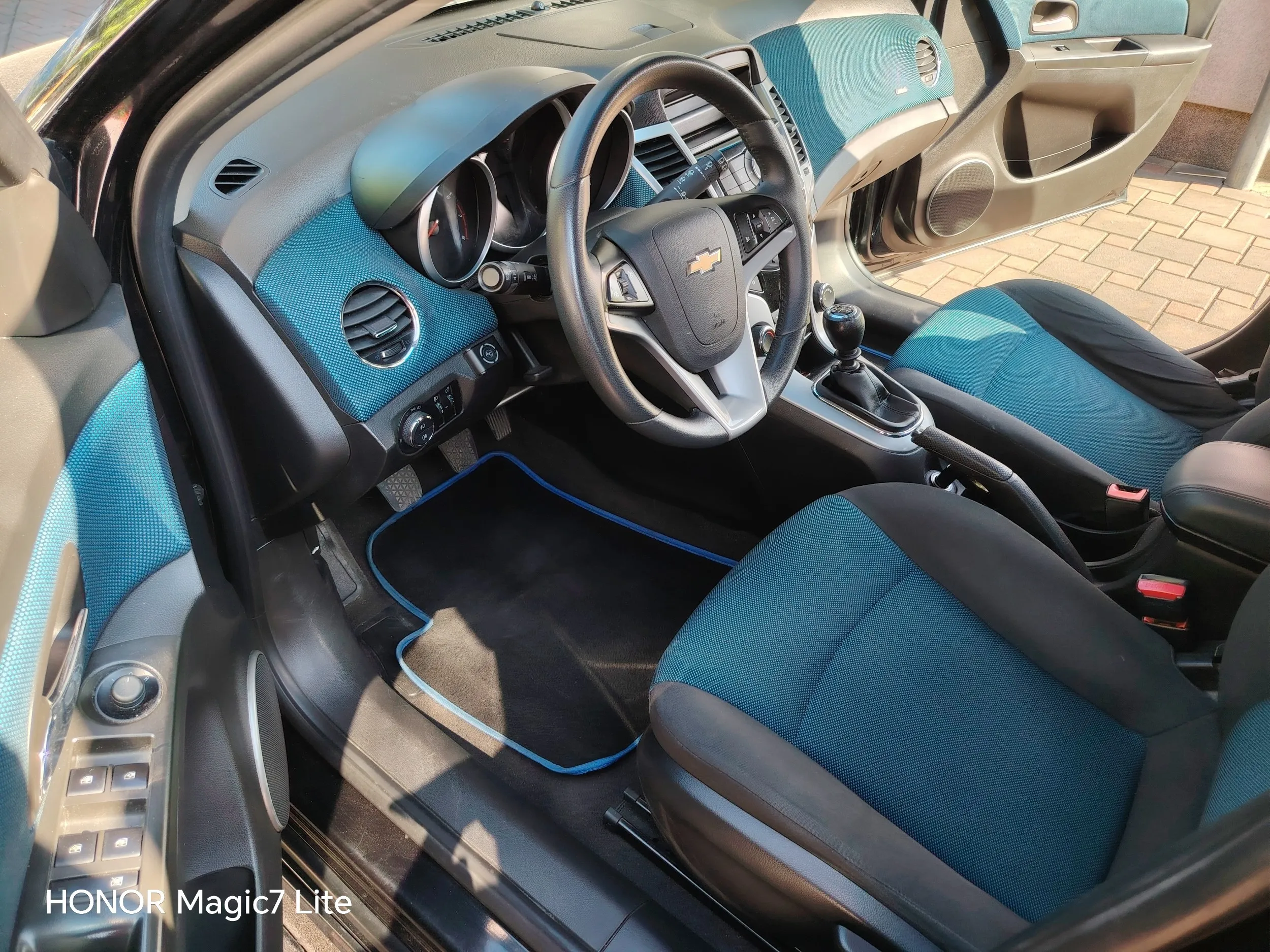 cruze 1.6 plin - slika 11