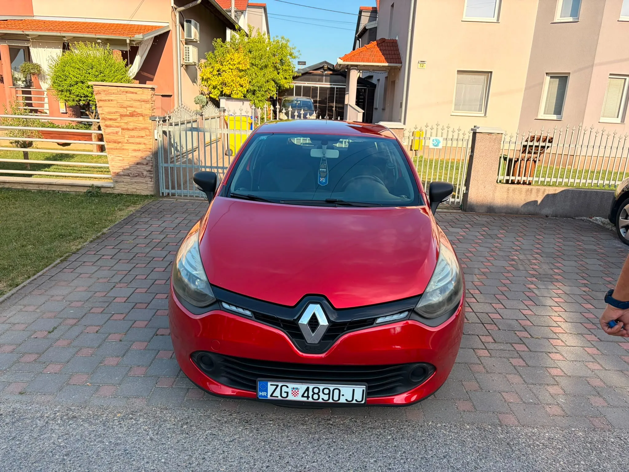 clio 4 diesel - slika 1
