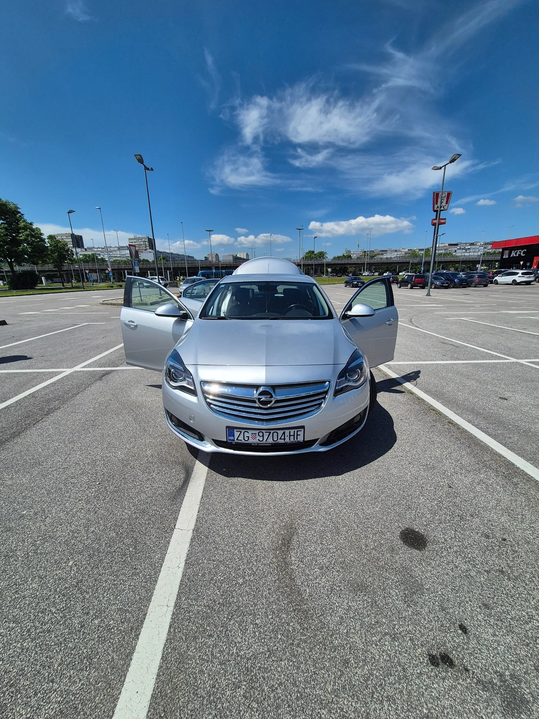 opel insignia 2.0cdti biturbo automatik - slika 2