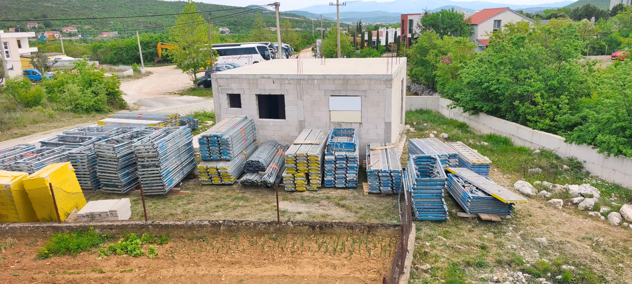 Fasadna i modularna skela tip Layher - Klis