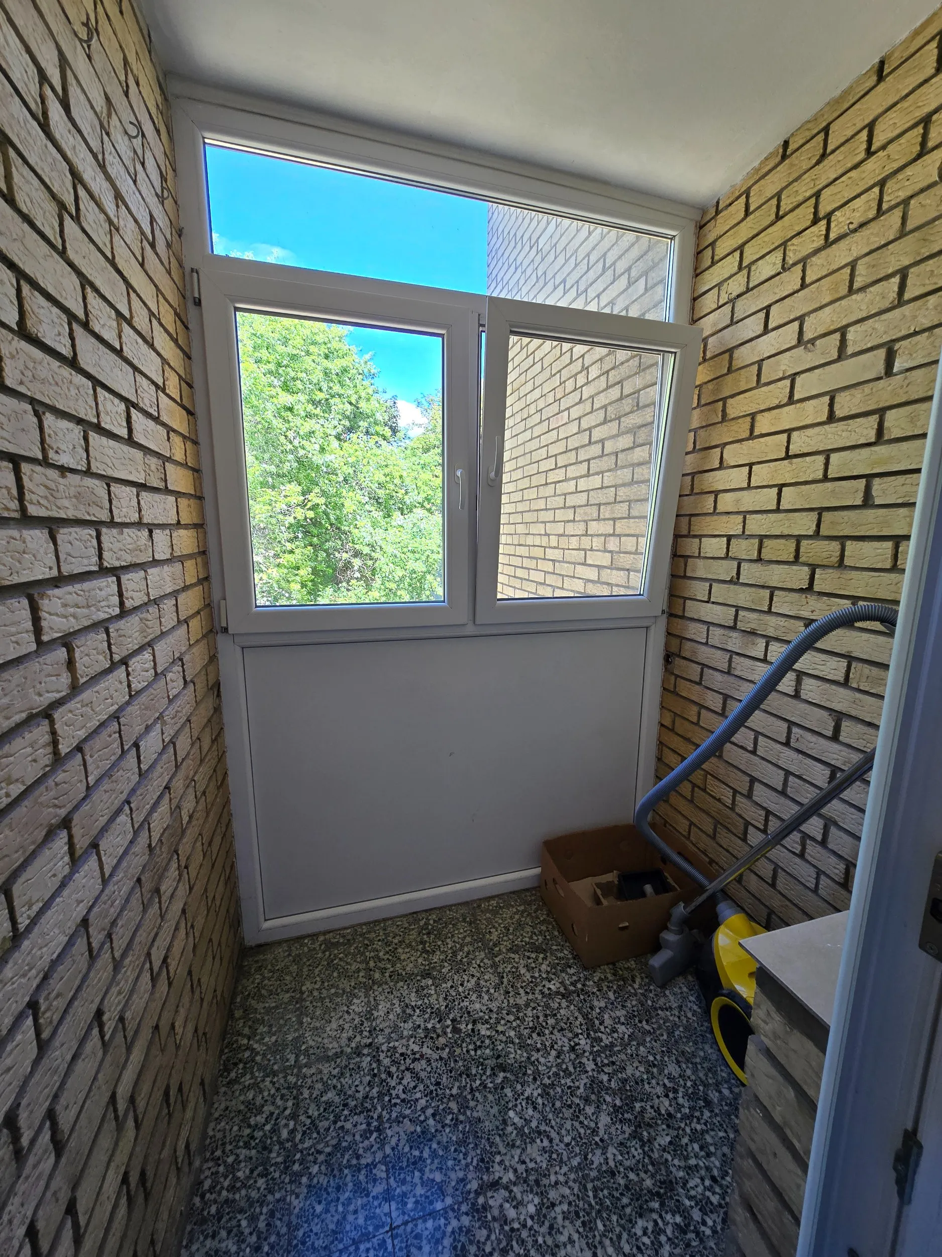 stan na prodaju 37.65m2 - slika 9