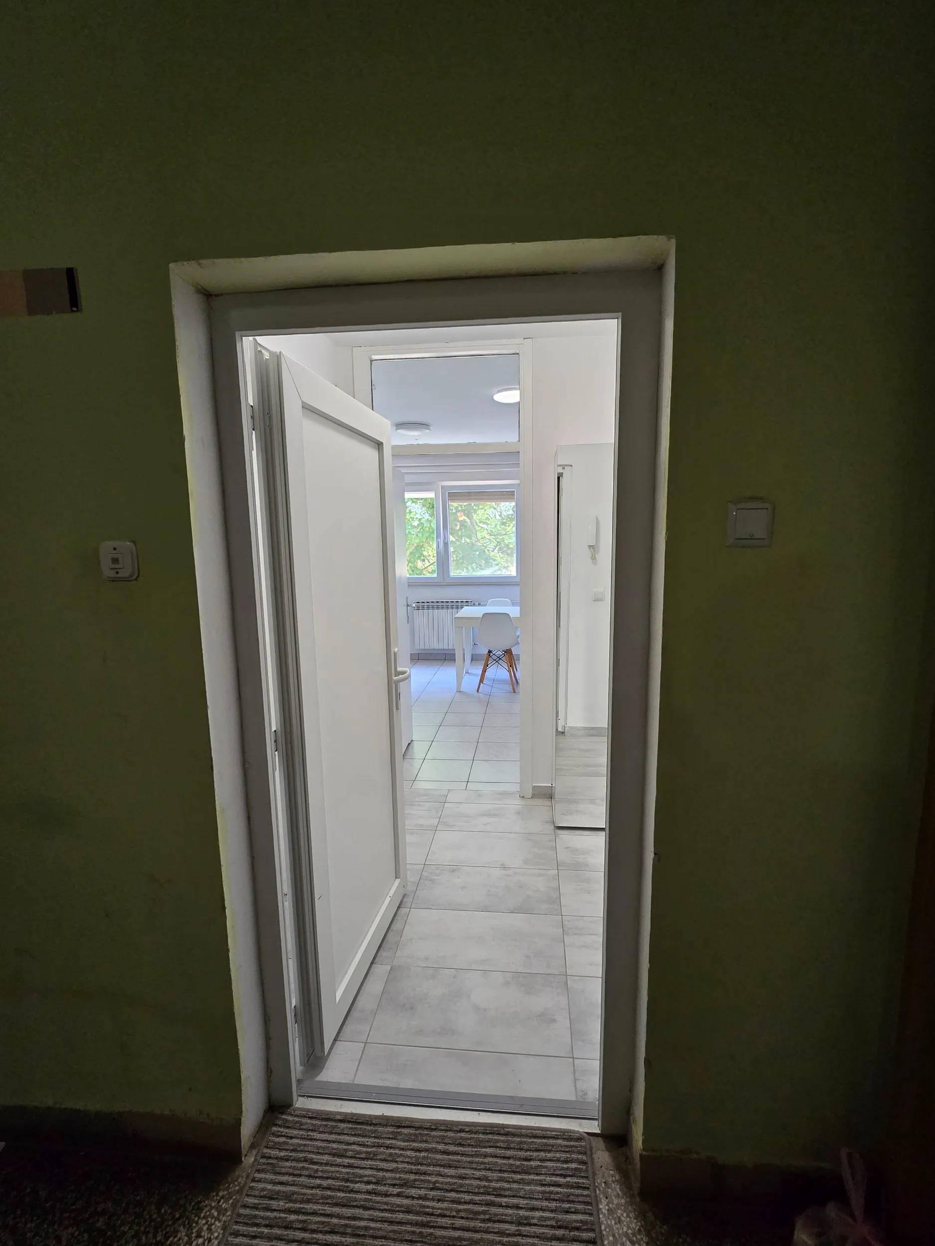 stan na prodaju 37.65m2 - slika 14