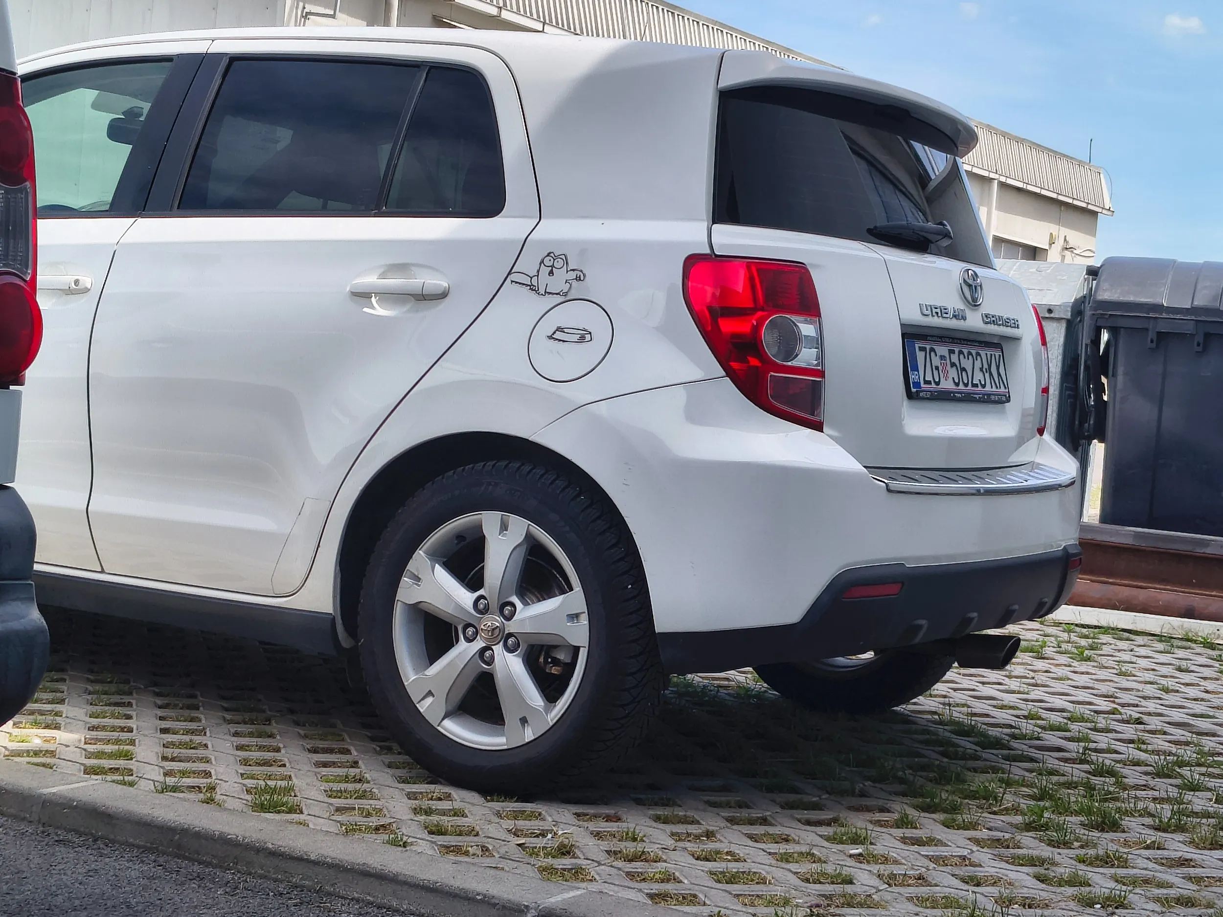 toyota urban cruiser - slika 2