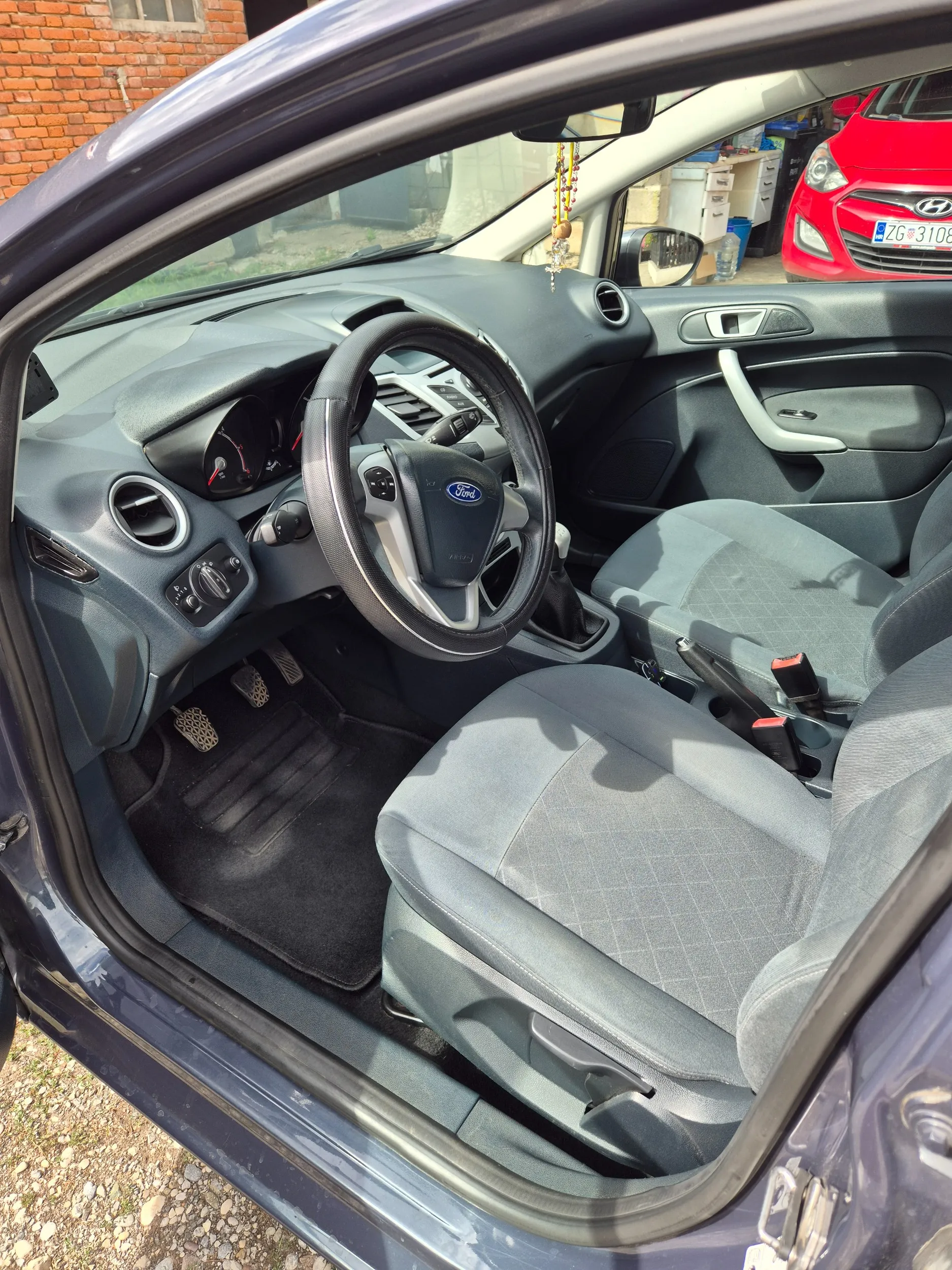 ford fiesta 1.4 tdci 2012. godište - slika 7