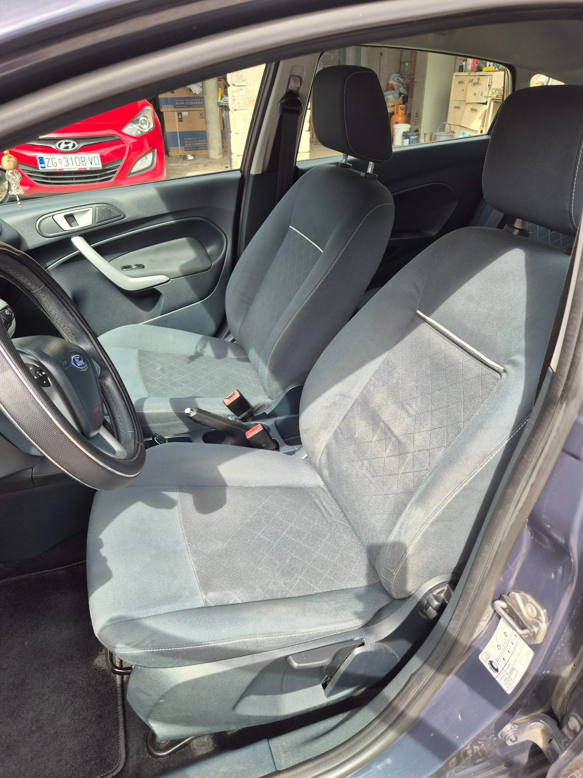 ford fiesta 1.4 tdci 2012. godište - slika 8
