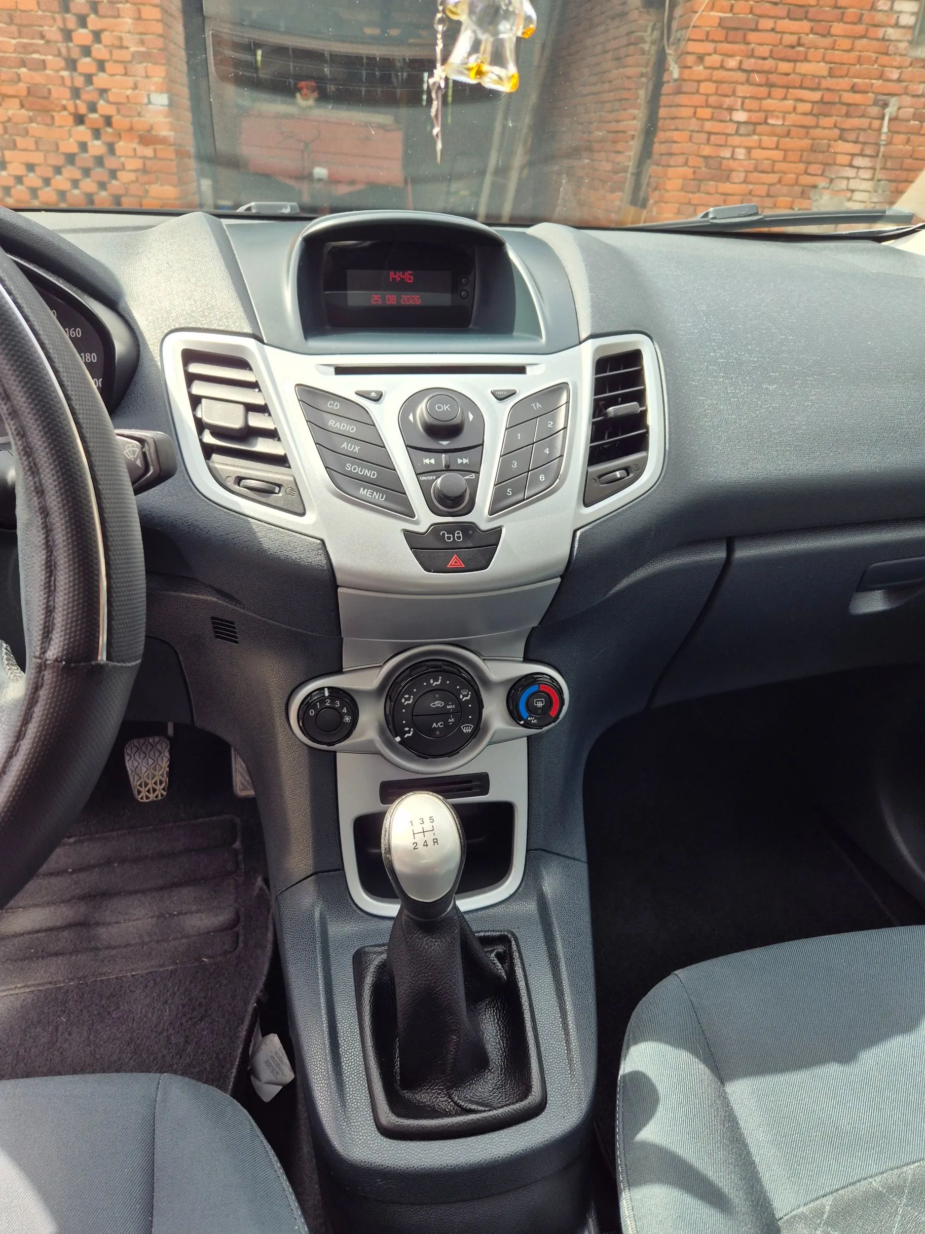 ford fiesta 1.4 tdci 2012. godište - slika 12