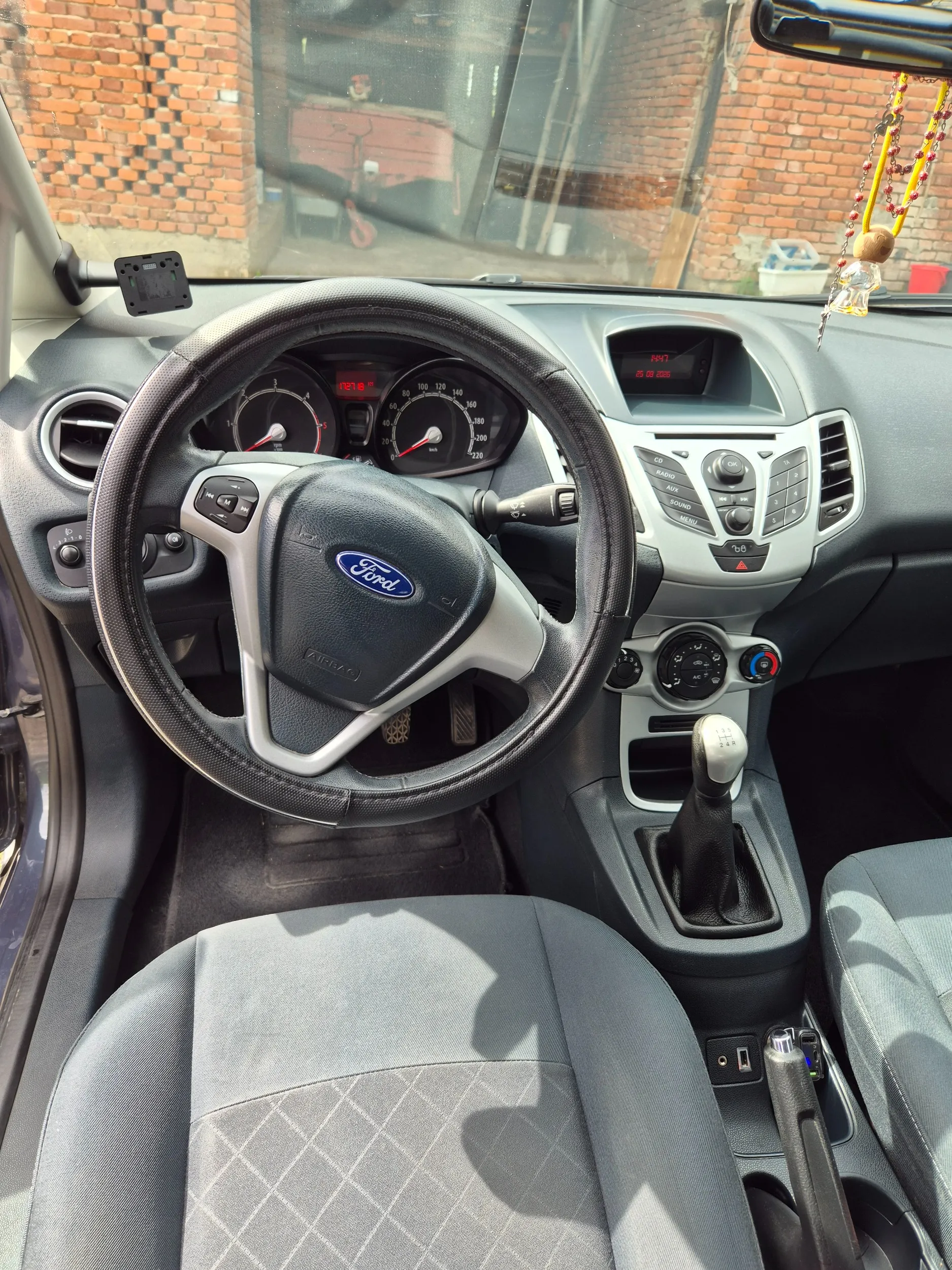 ford fiesta 1.4 tdci 2012. godište - slika 11