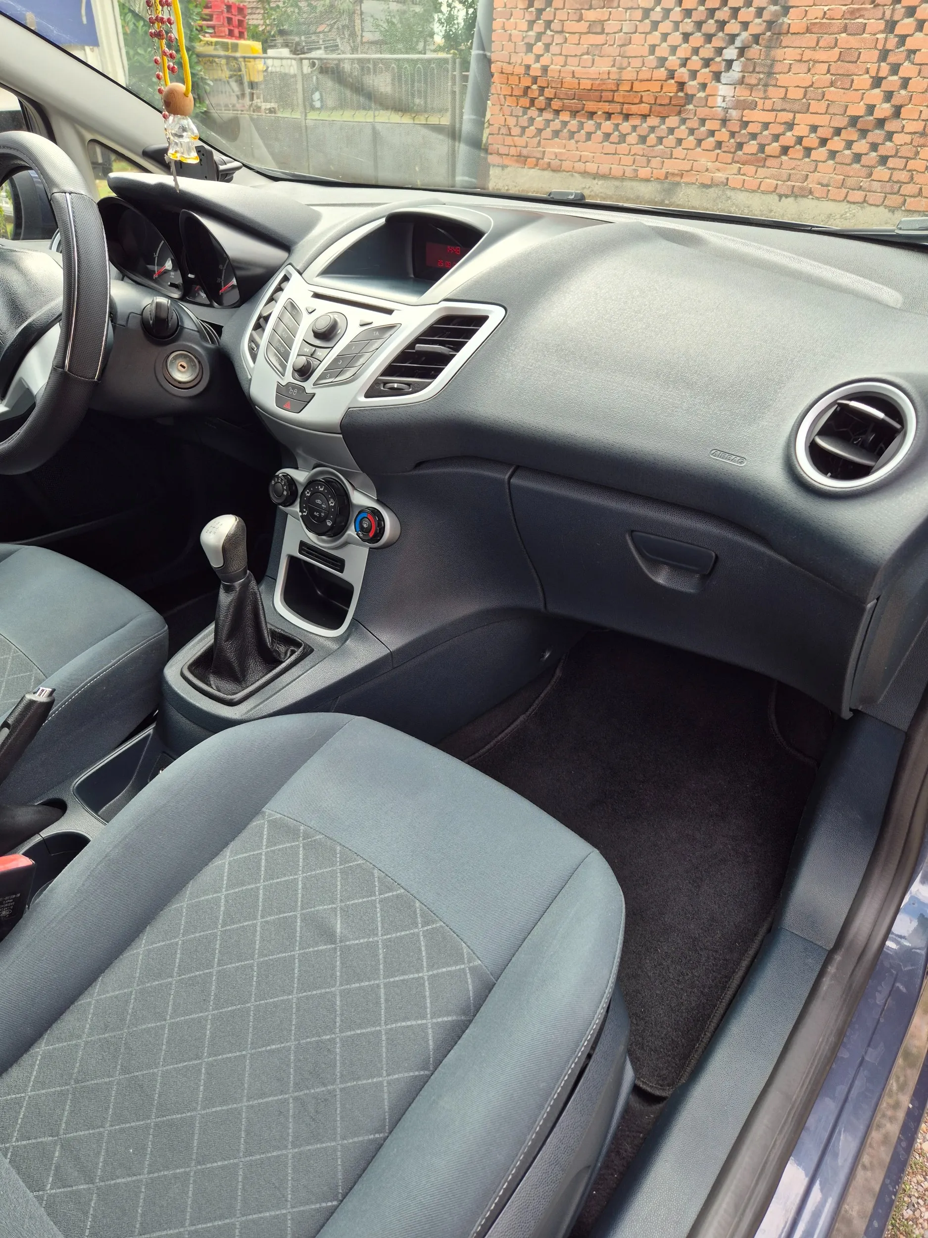 ford fiesta 1.4 tdci 2012. godište - slika 10