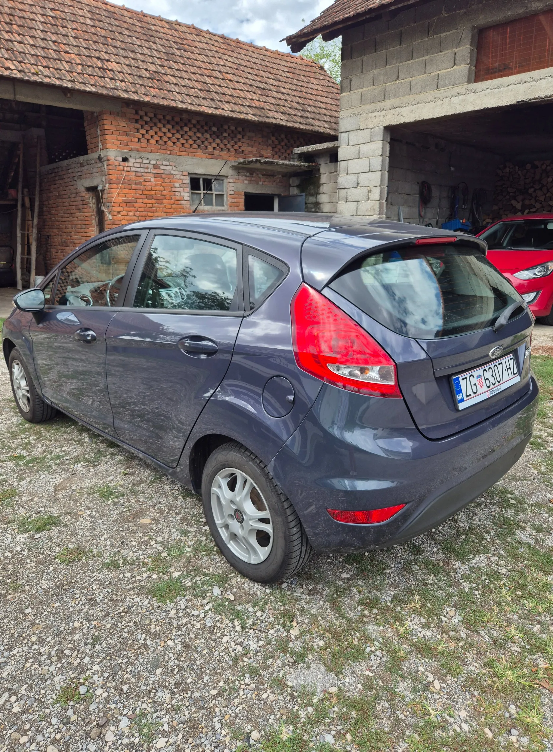 ford fiesta 1.4 tdci 2012. godište - slika 4