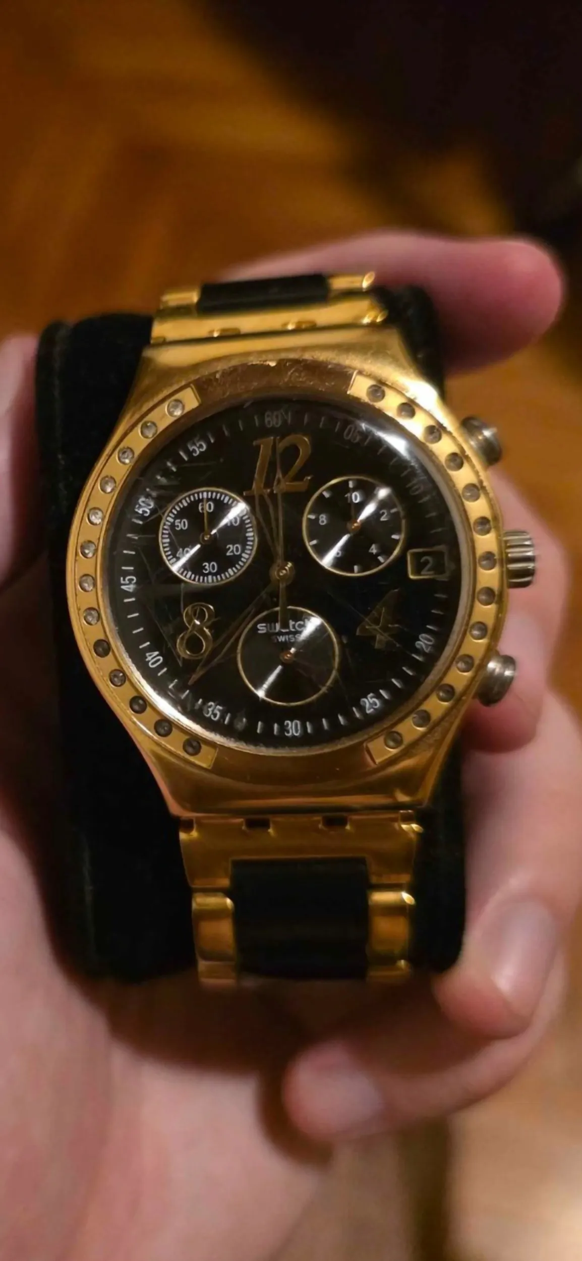 prodajem satove swatch dreamnight yellow gold seiko snzh55k1 - slika 2