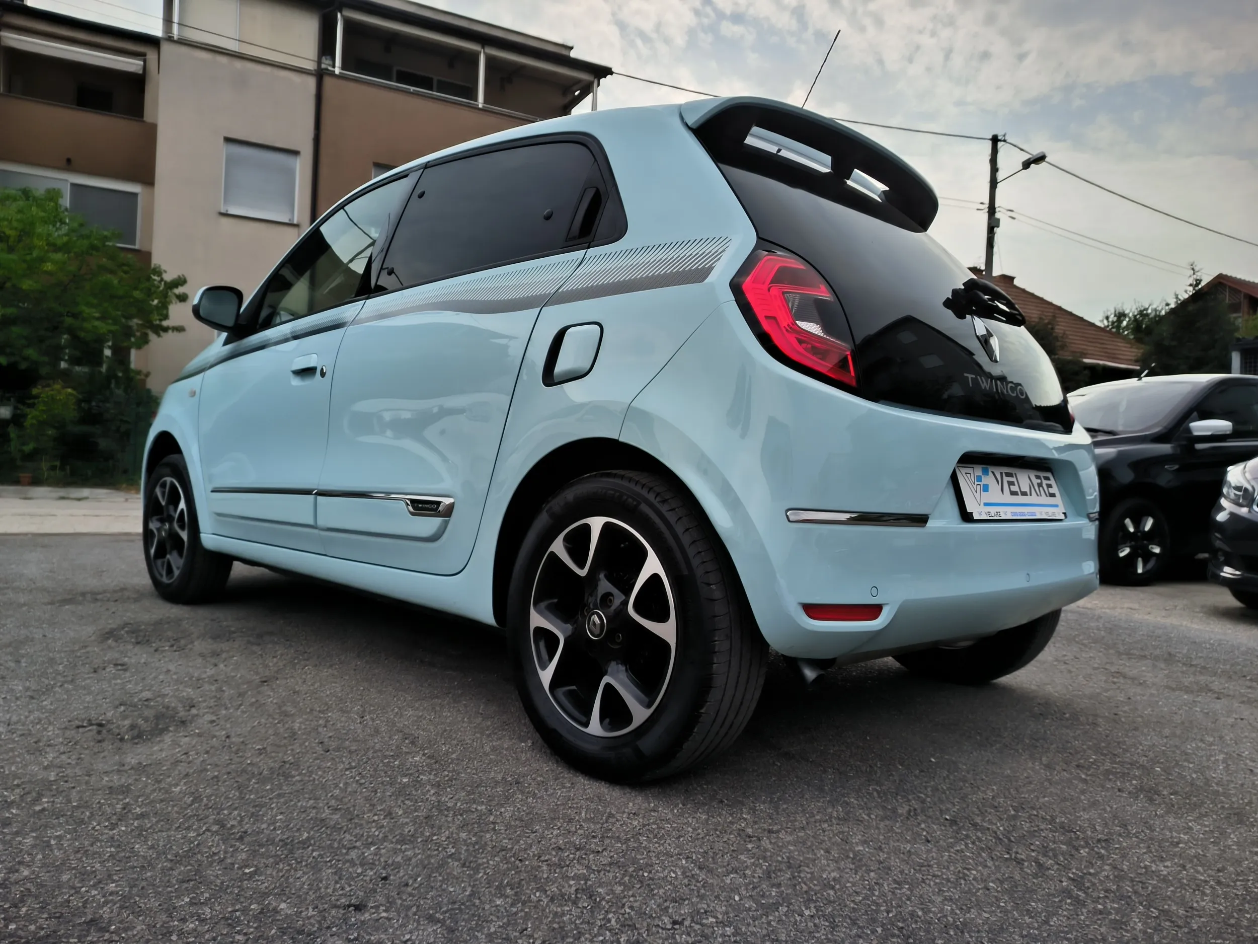 renault twingo 1.0 intens, servisna, jamstvo, reg. 1 godinu - slika 7