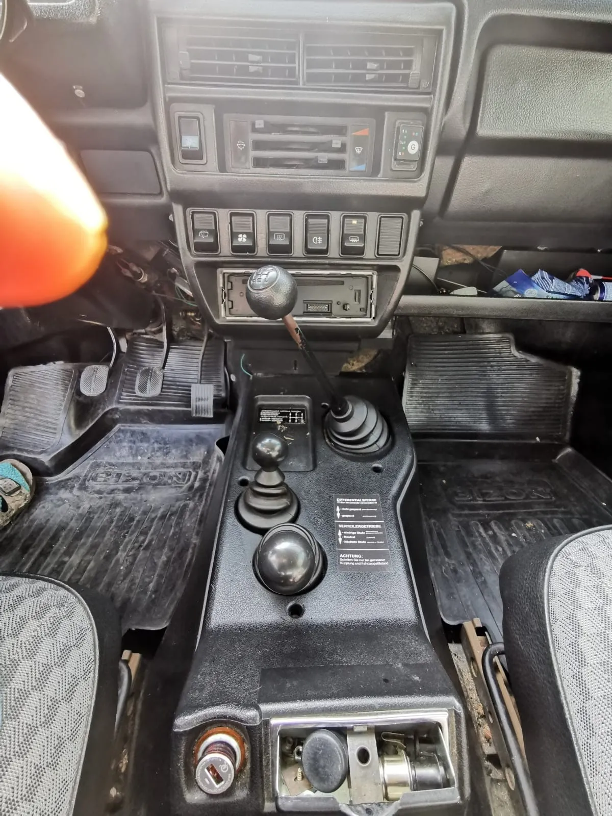 lada niva 1.7 i lpg reg 11/2026 - slika 2