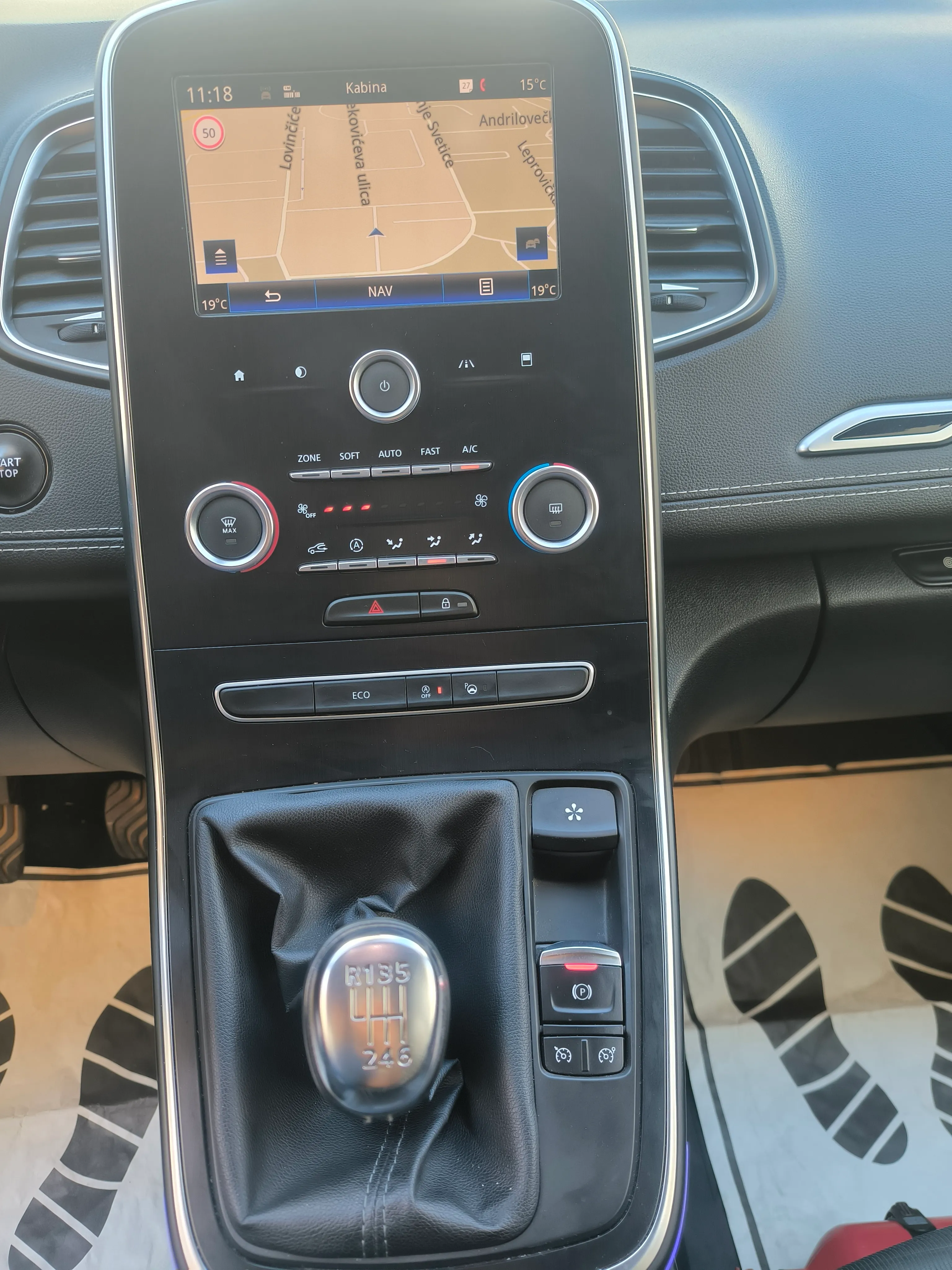 renault scenic 1,5dci, intens, full led, kamera, ekstra stanje - slika 19