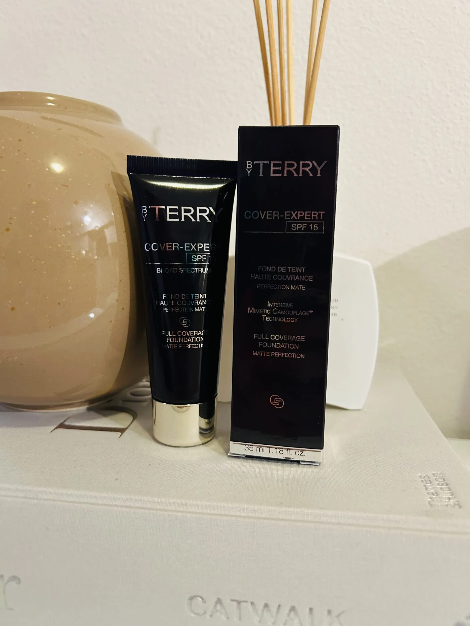 By Terry Cover Expert Perfecting Fluid Foundation SPF15 35ml - Jakšić