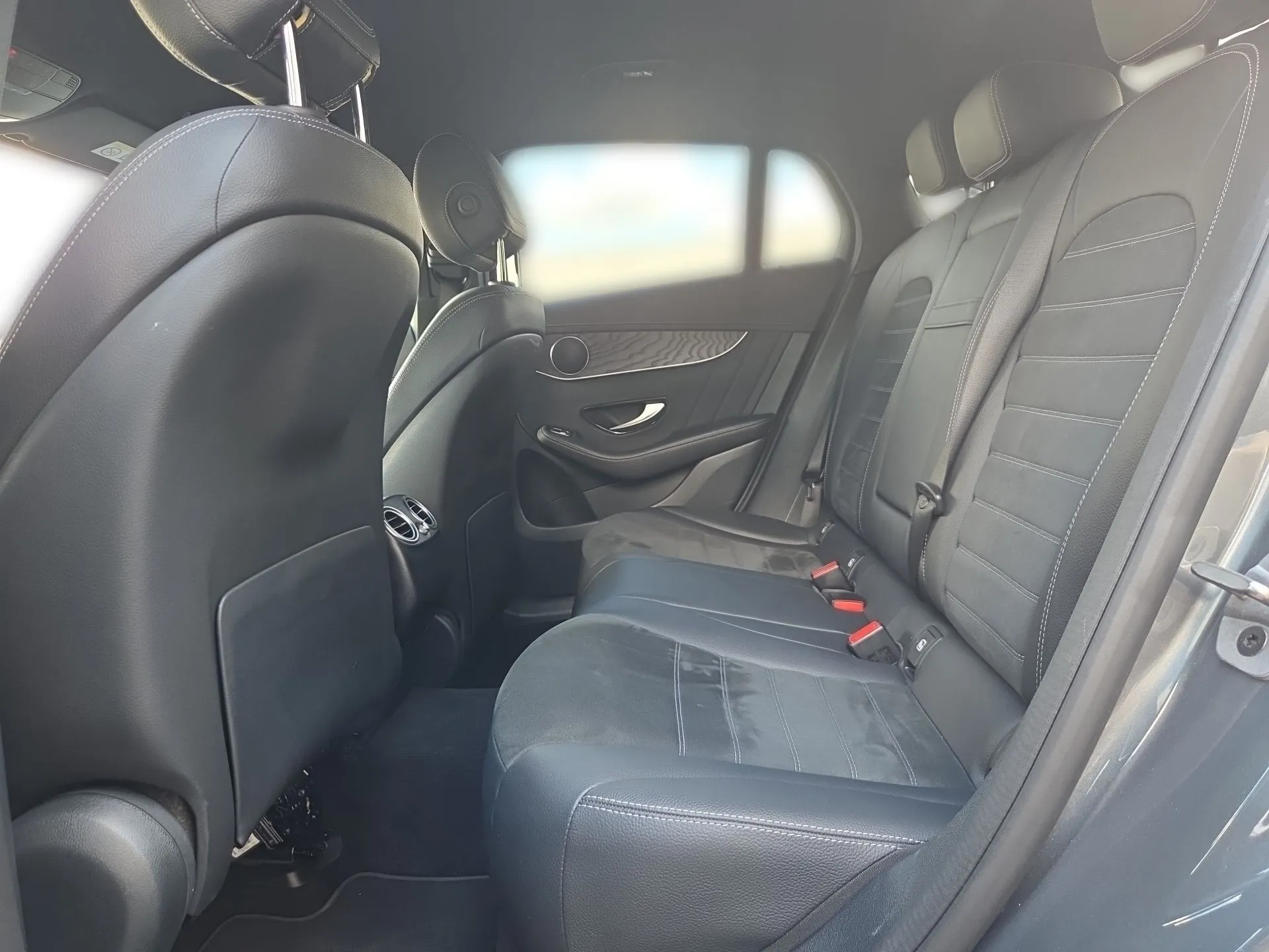 mercedes-benz glc plug-in hibrid 300de amg *registrirano* - slika 11