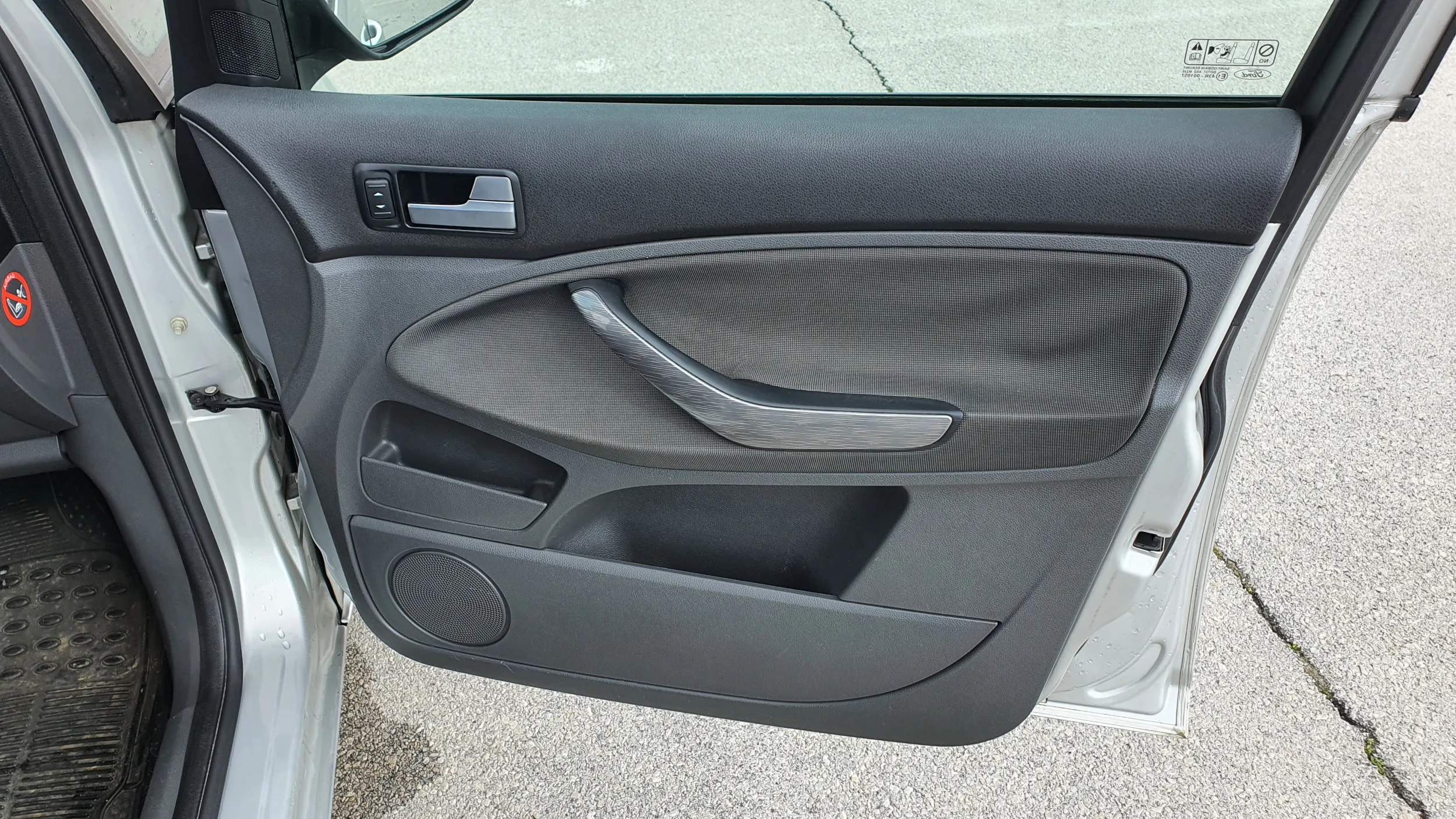 ford c-max 1.6 tdci - slika 11