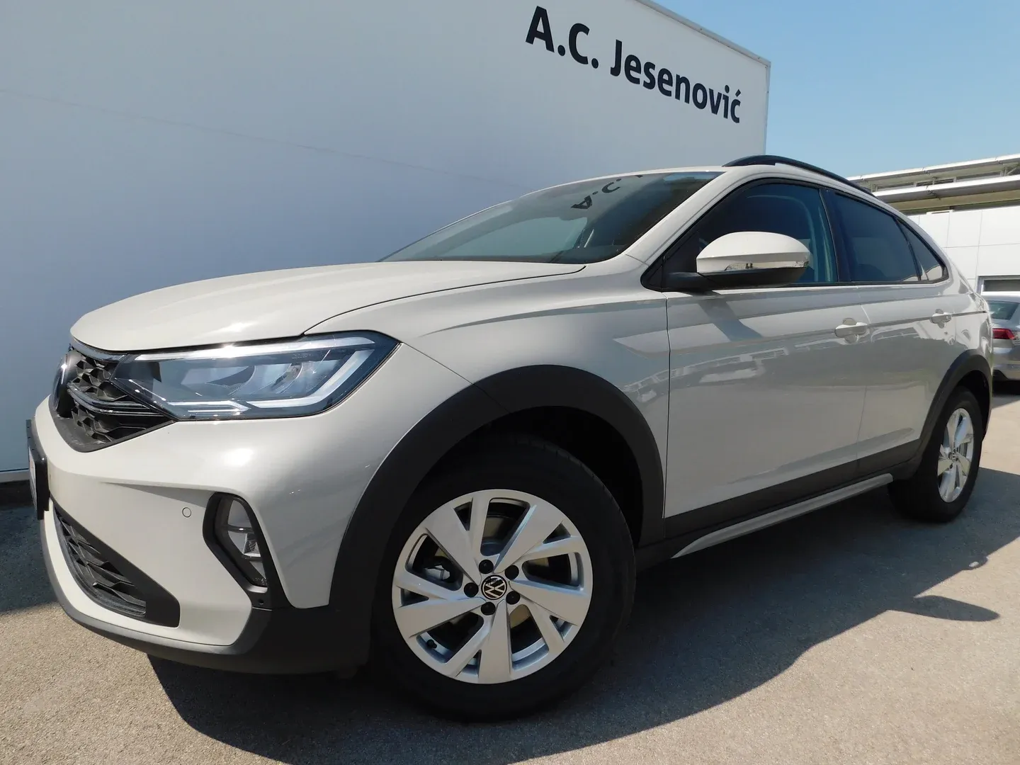 12793 volkswagen taigo 1.0 tsi 4life - slika 7