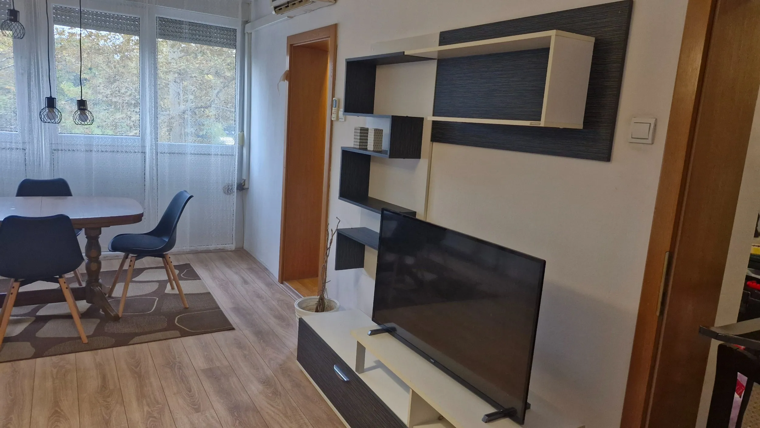 iznajmljujem stan dubrava/studenski grad/54 m2 - slika 4
