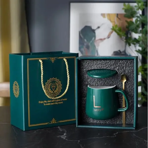 set šalica i žlica - idealan poklon - slika 2