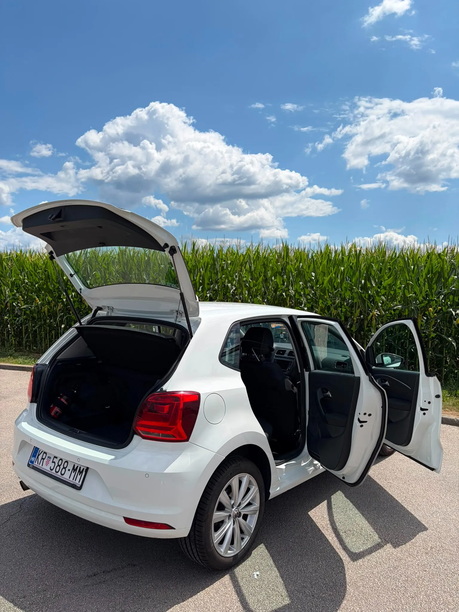 vw polo 1,4 tdi bmt dsg lounge - slika 11