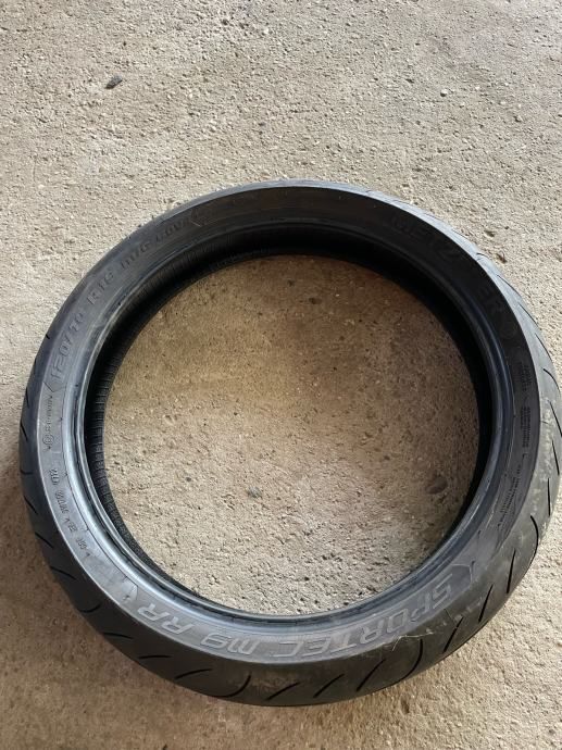 120/70-19 metzeler - slika 2