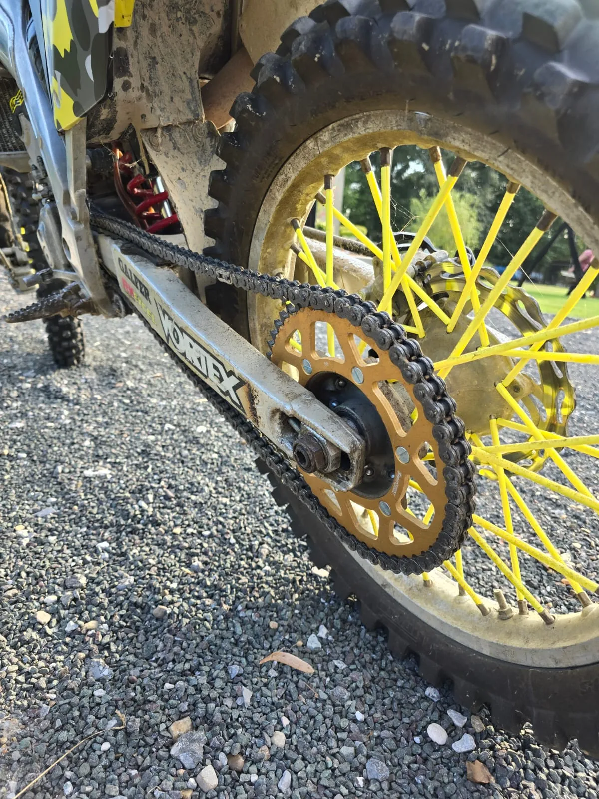 suzuki rmz 250 - slika 4